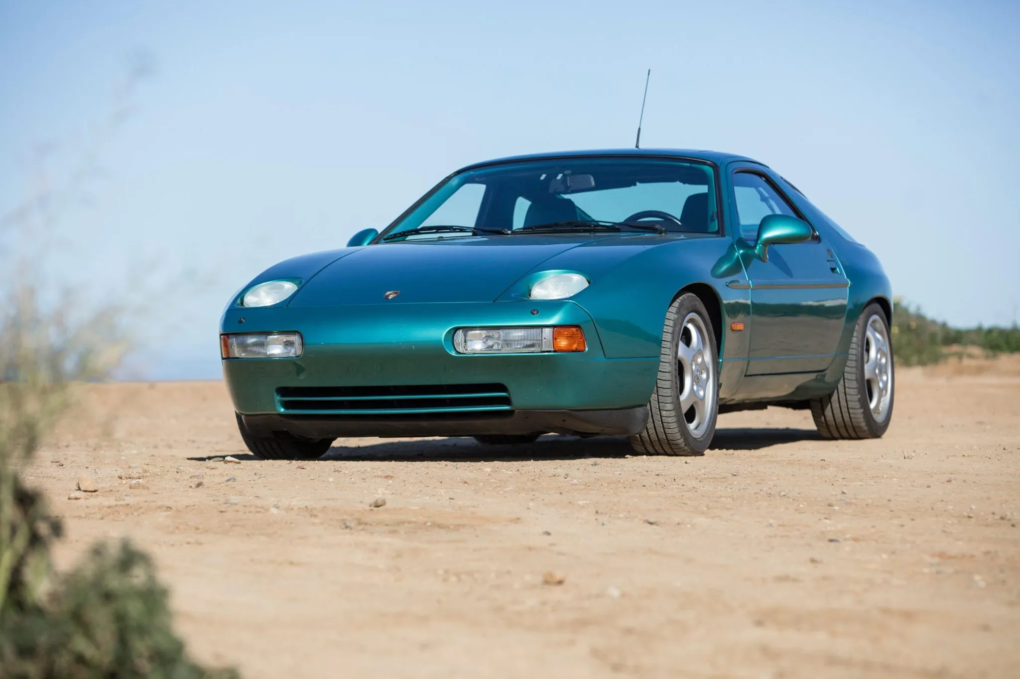 1992 Porsche 928 GTS in Wimbledon Green Metallic