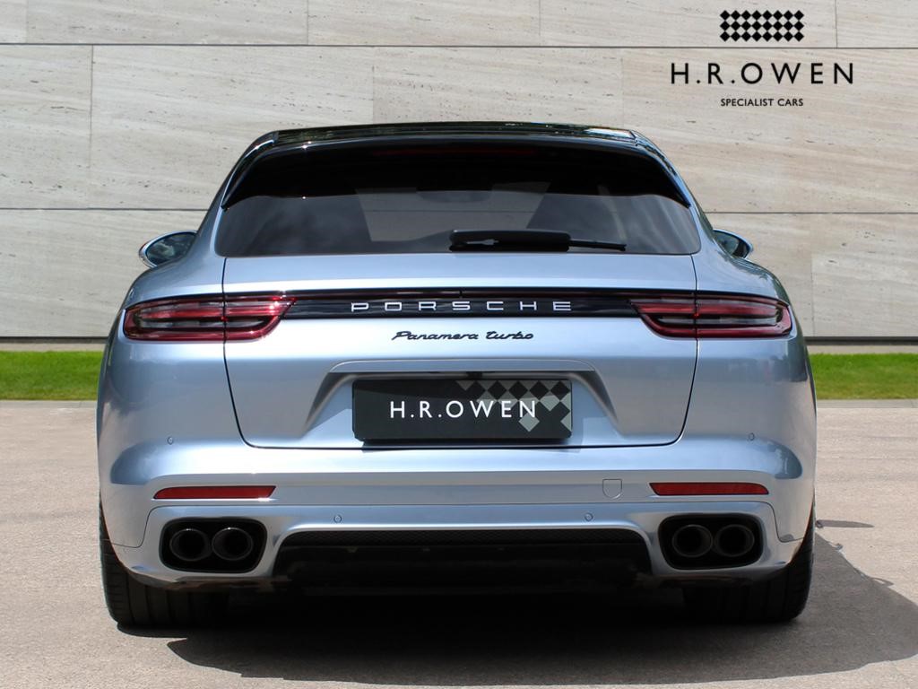 2020 Porsche Panamera Turbo Sport Turismo in Fountain Blue Metallic