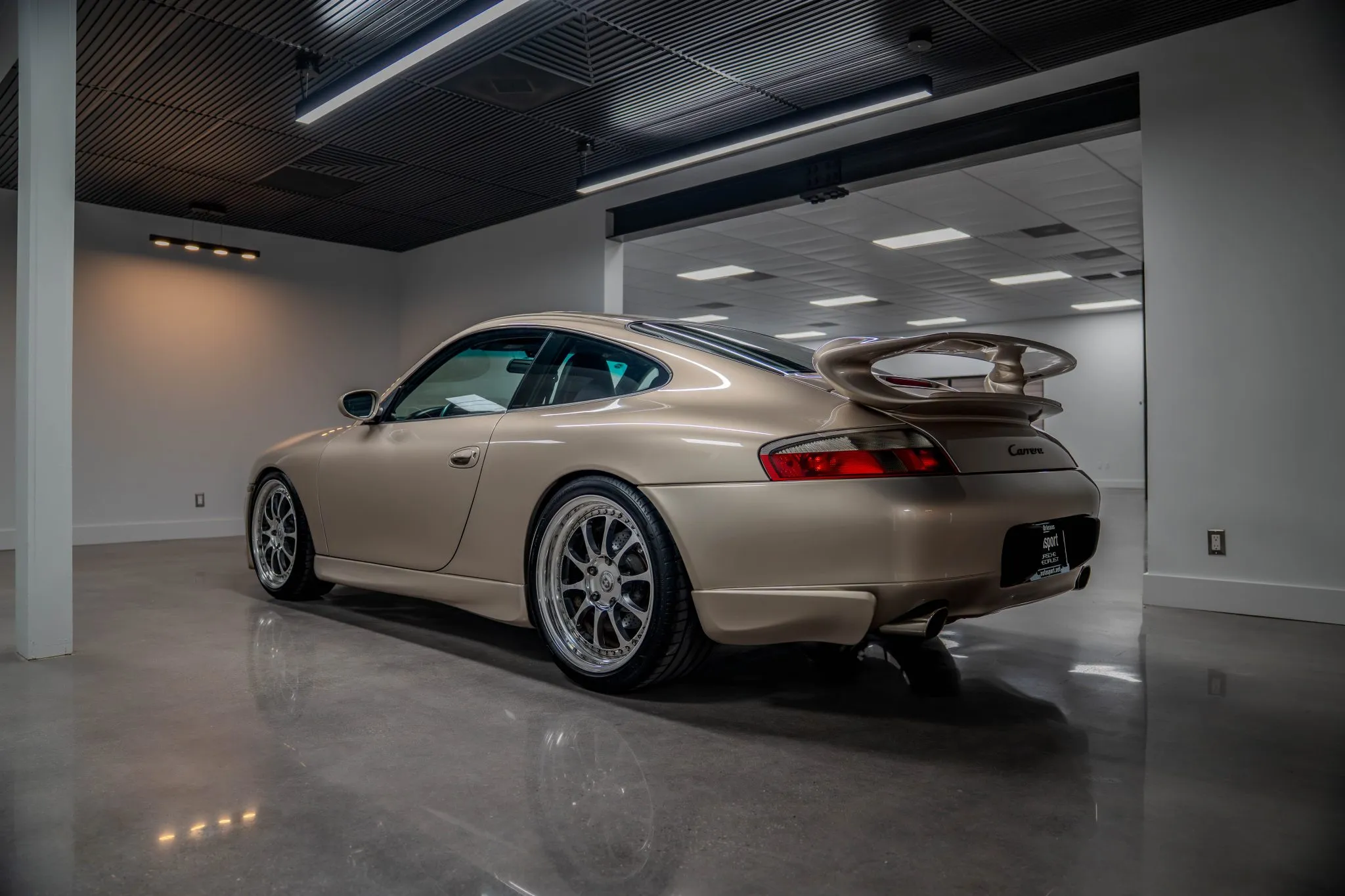 1999 Porsche 911 Carrera Coupe in Mirage Metallic