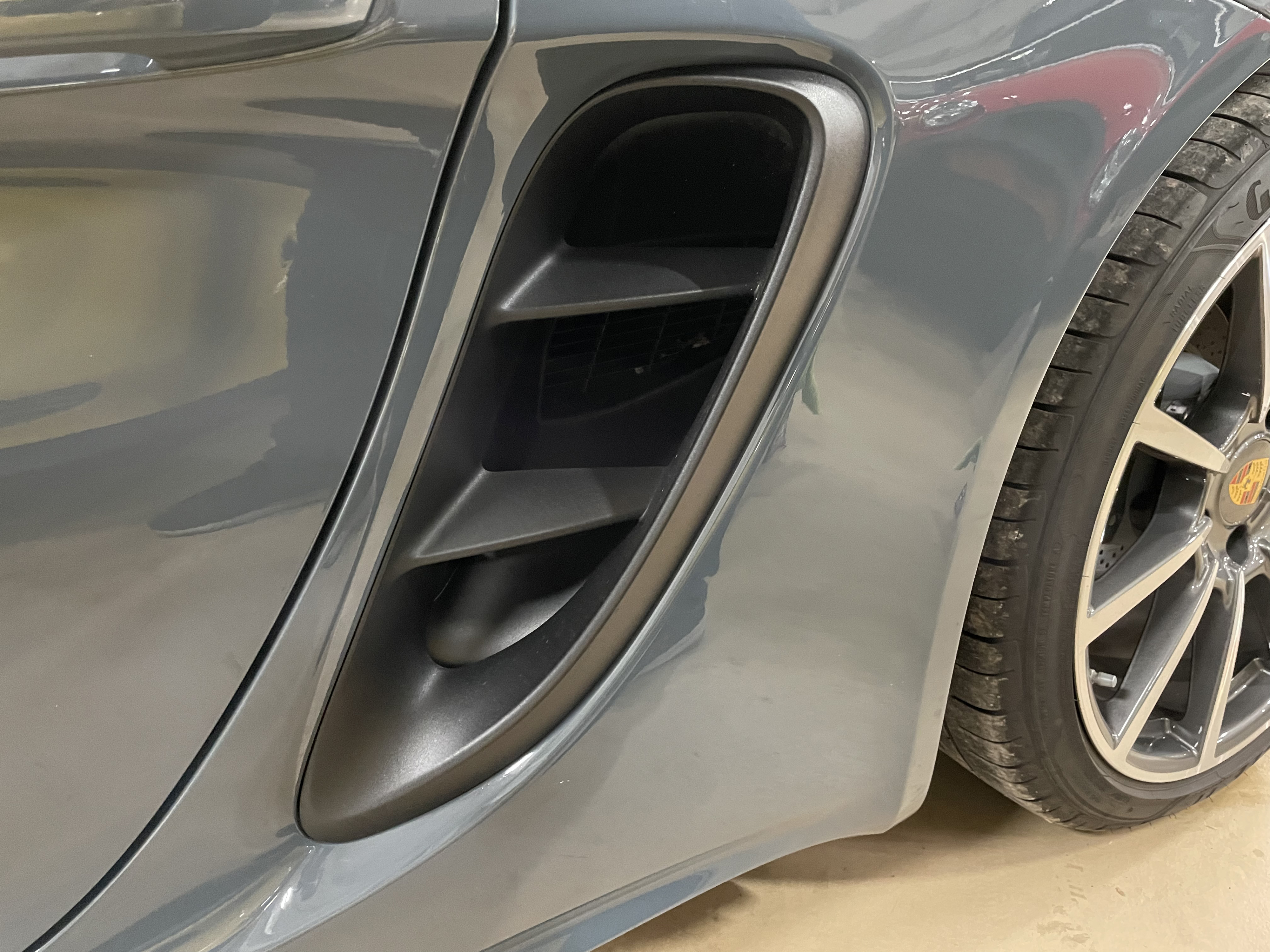2018 Porsche 718 Boxster in Graphite Blue Metallic