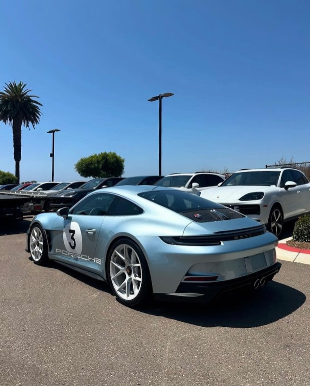 2024 Porsche 911 S/T 'Weissach' in Azzurro Thetys Metallic