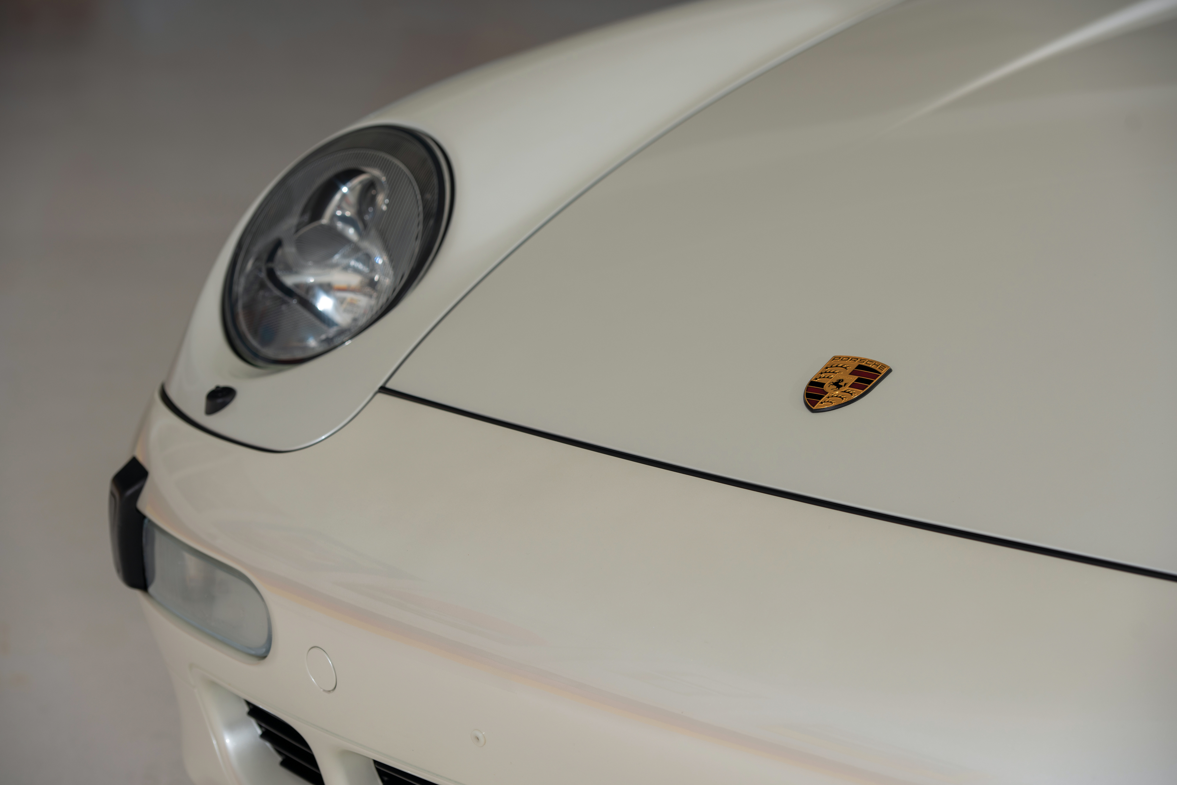 1997 Porsche 911 Turbo in Pearl White Metallic