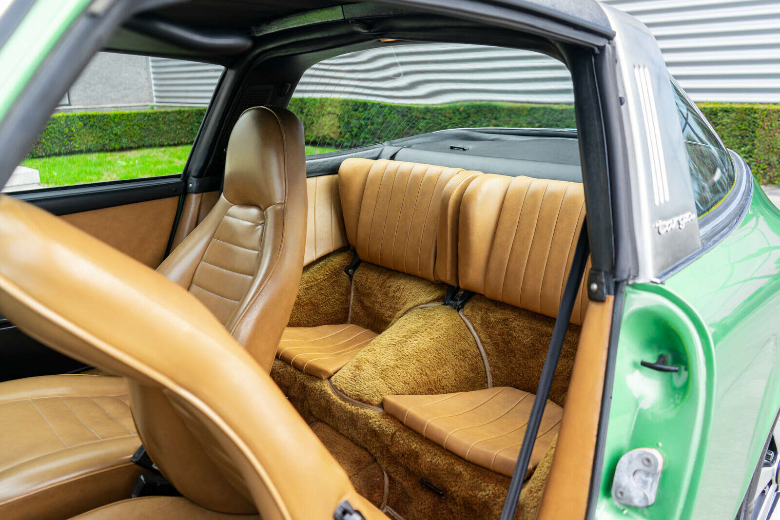 1974 Porsche 911 S in Viper Green Diamond