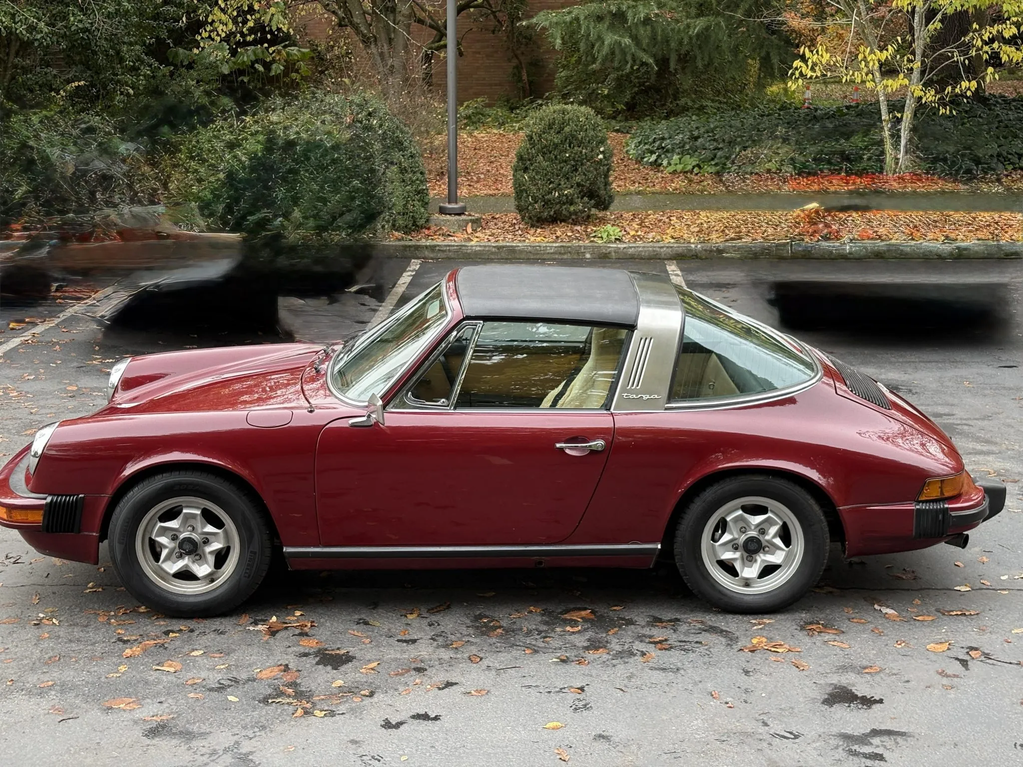 1974 Porsche 911 Targa in Brocade Red