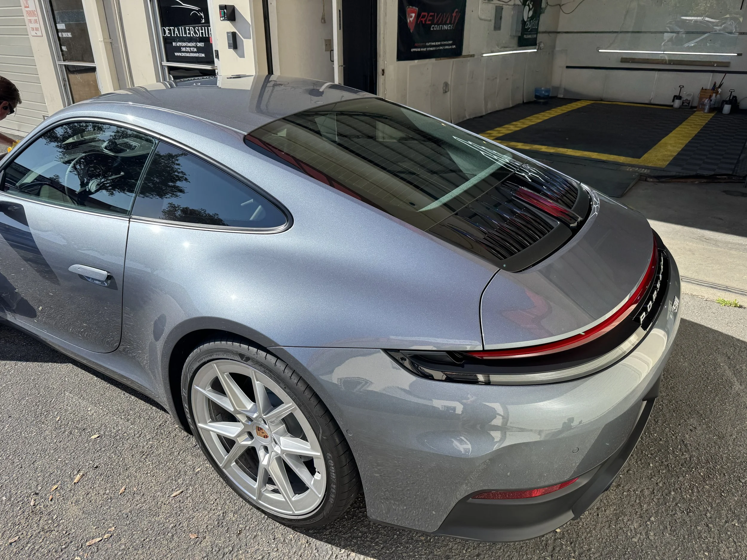 2025 Porsche 911 992 Carrera In Vanadium Grey Metallic