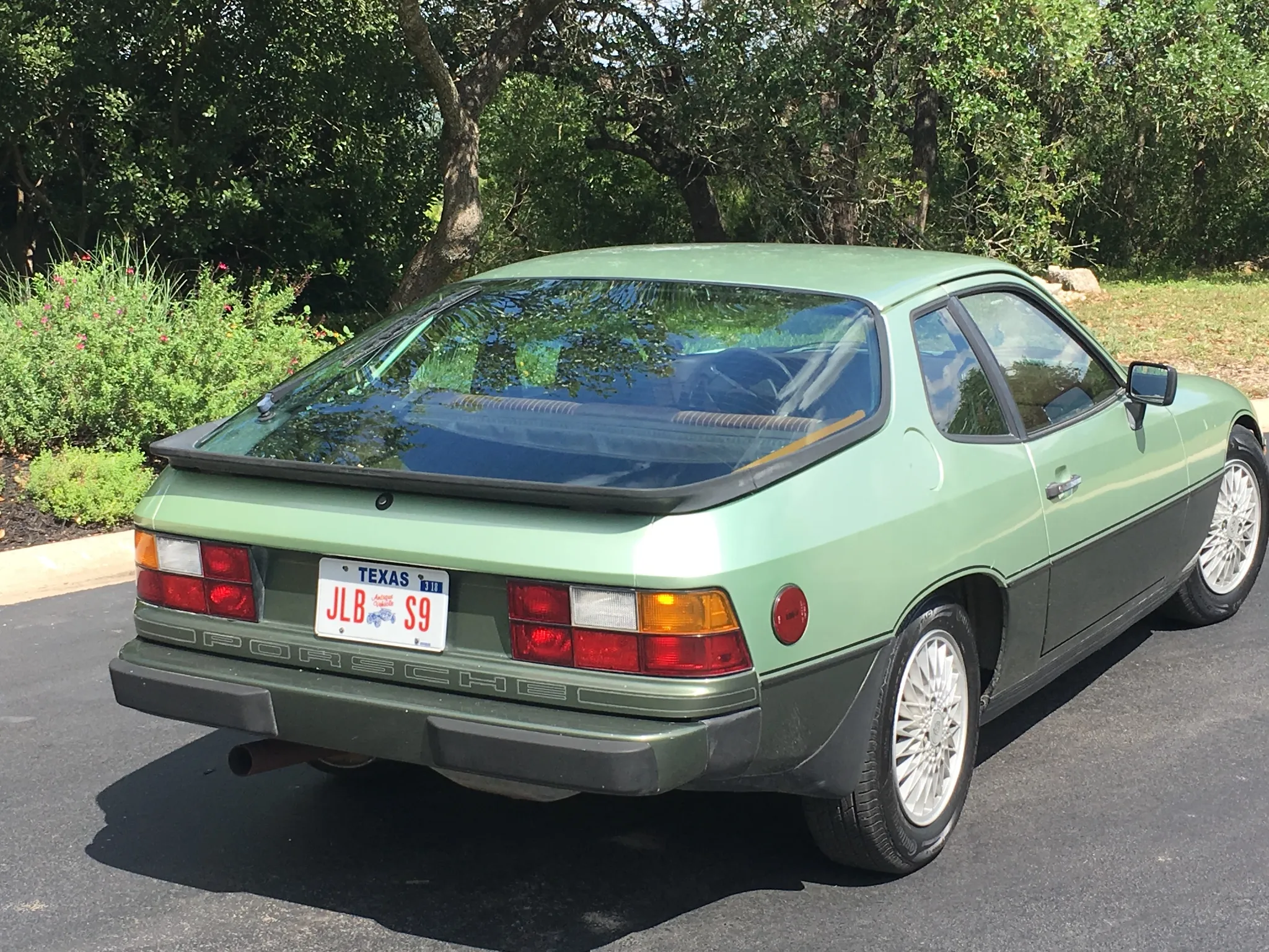 1980 PORSCHE 924 TURBO in Inari Silver