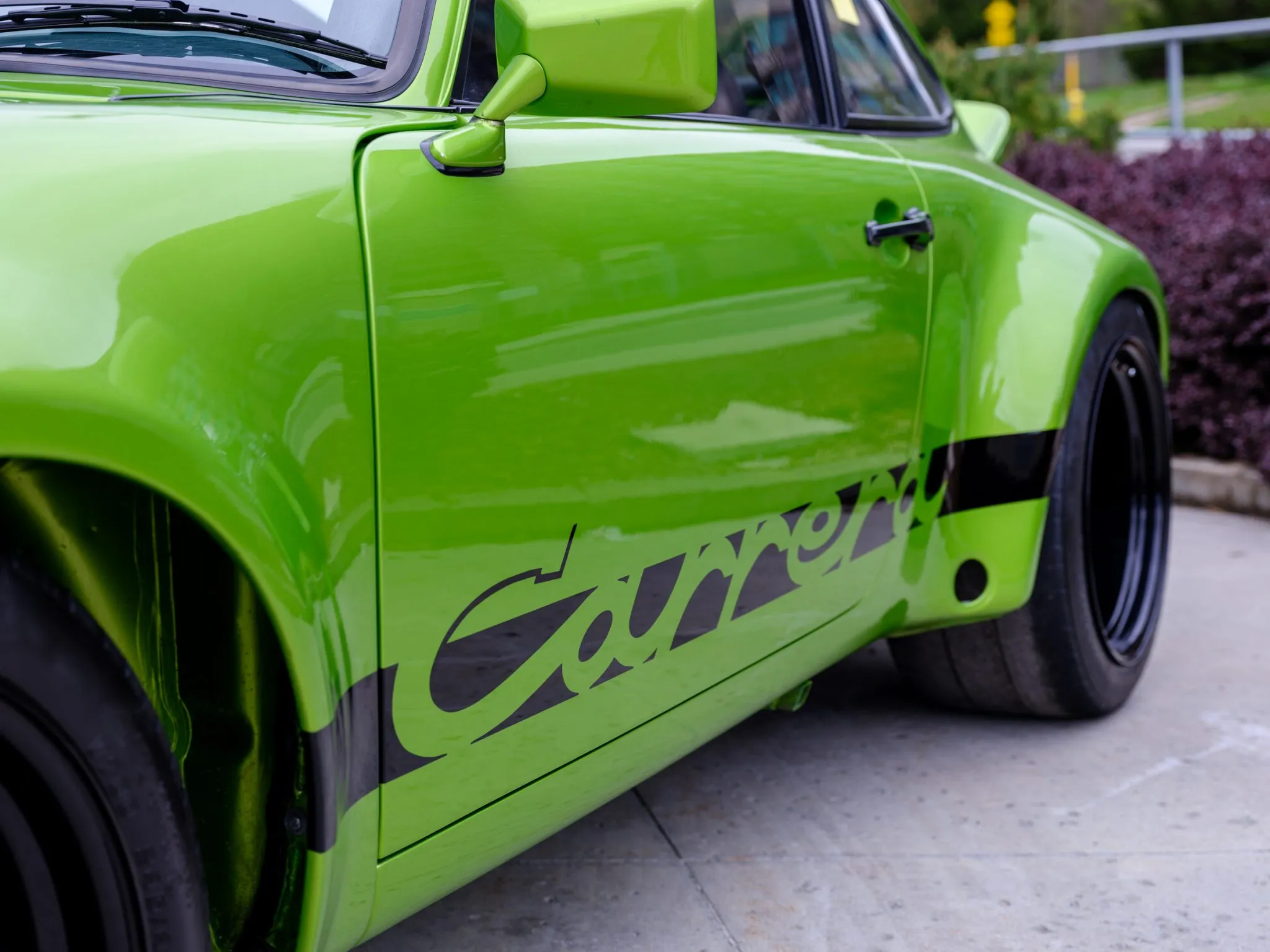 1973 Porsche 911S 3.3L in Lime Green