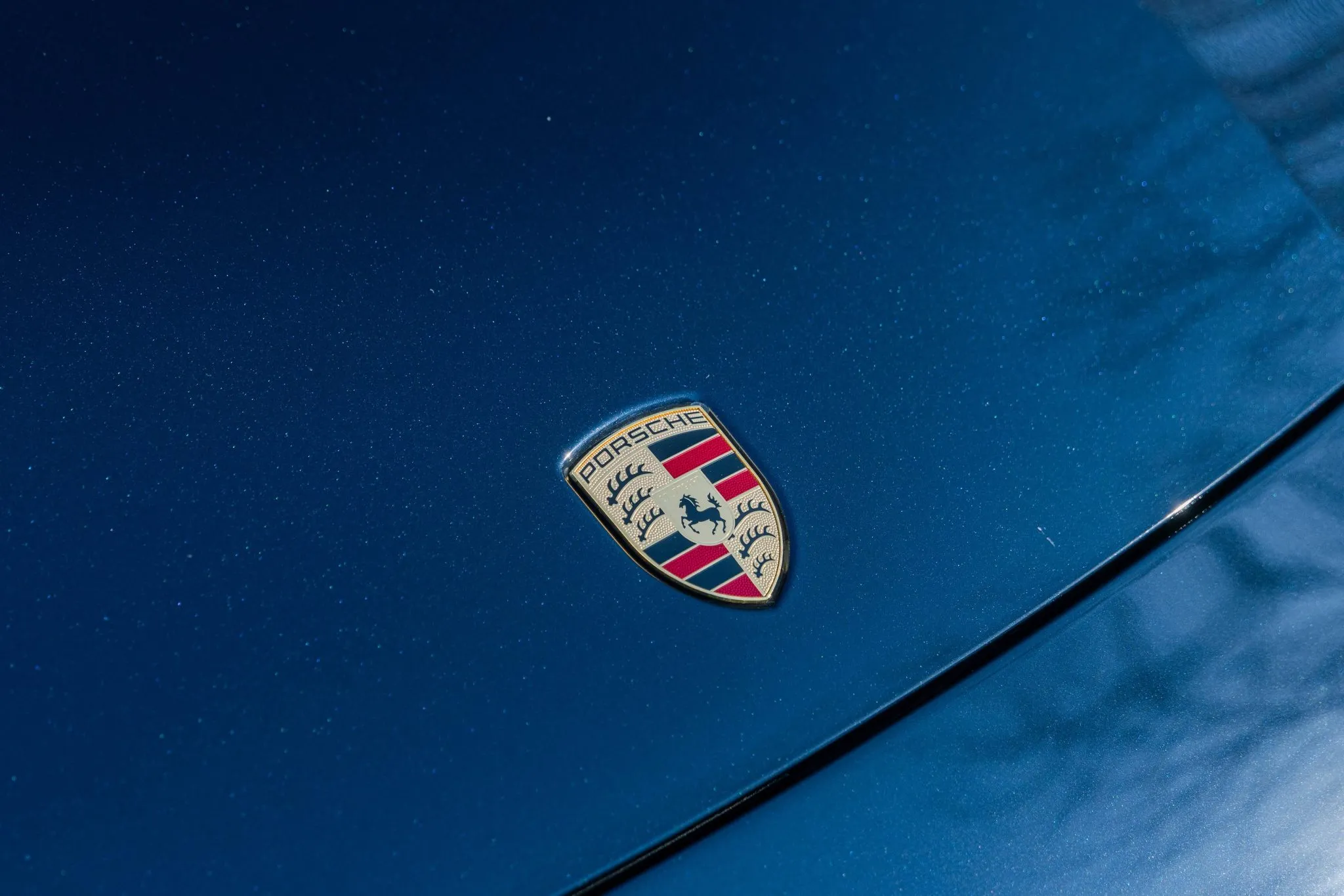 2018 Porsche Panamera Turbo Sport Turismo in Night Blue Metallic