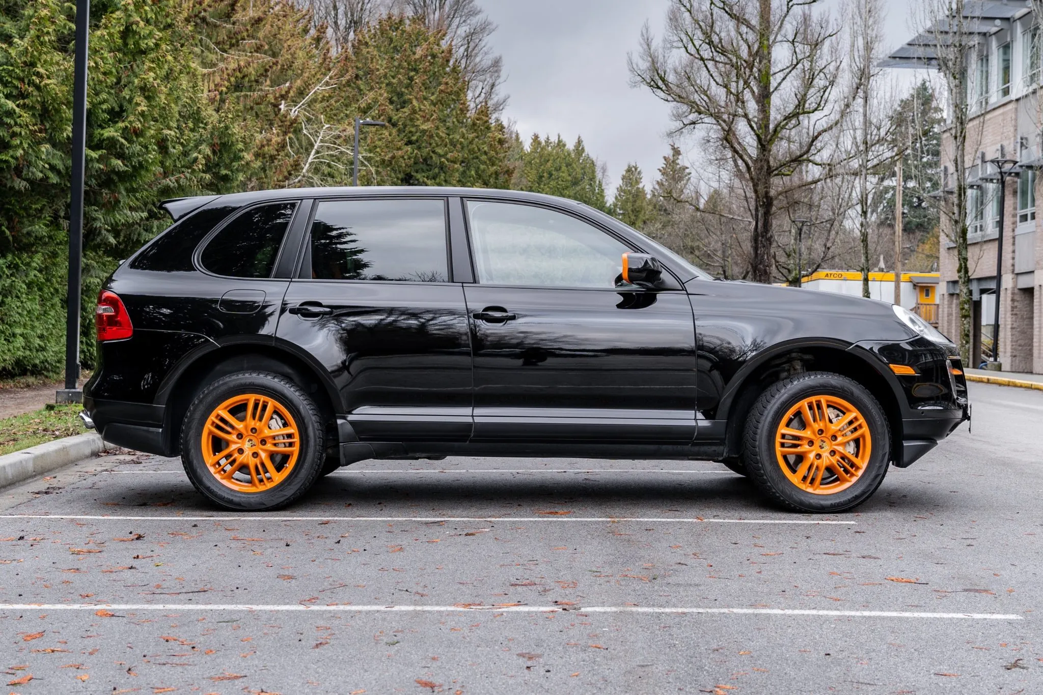 2010 Porsche Cayenne S Transsyberia in Black