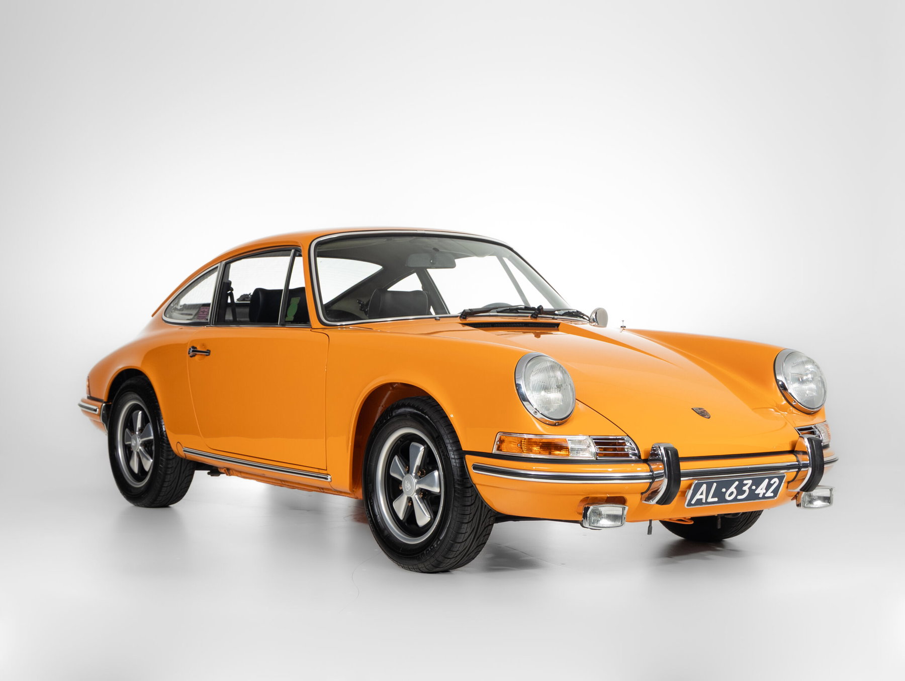 1971 Porsche 911 T In Signal Orange