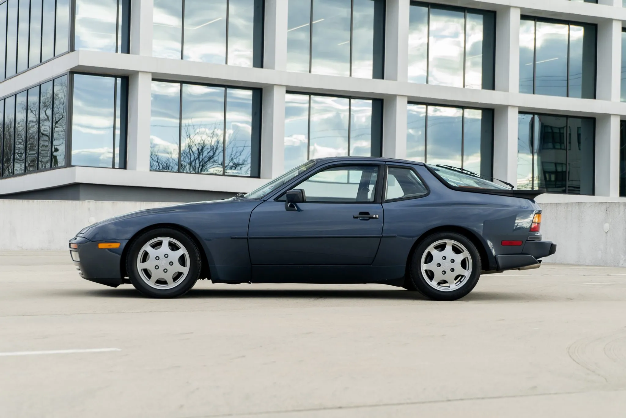 1988 Porsche 944 Turbo S in Nautic Metallic 
