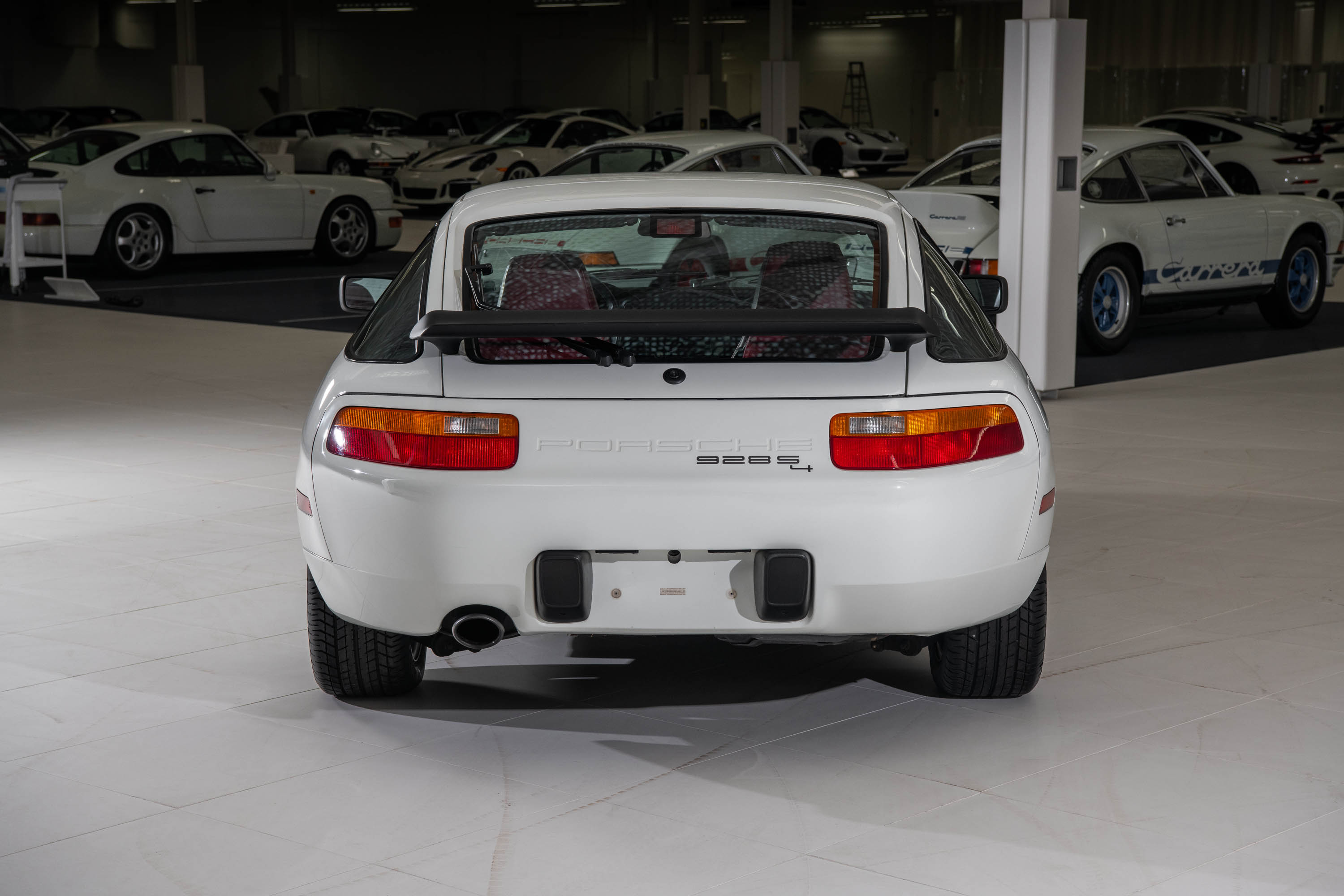 1987 Porsche 928 S4 in Grand Prix White