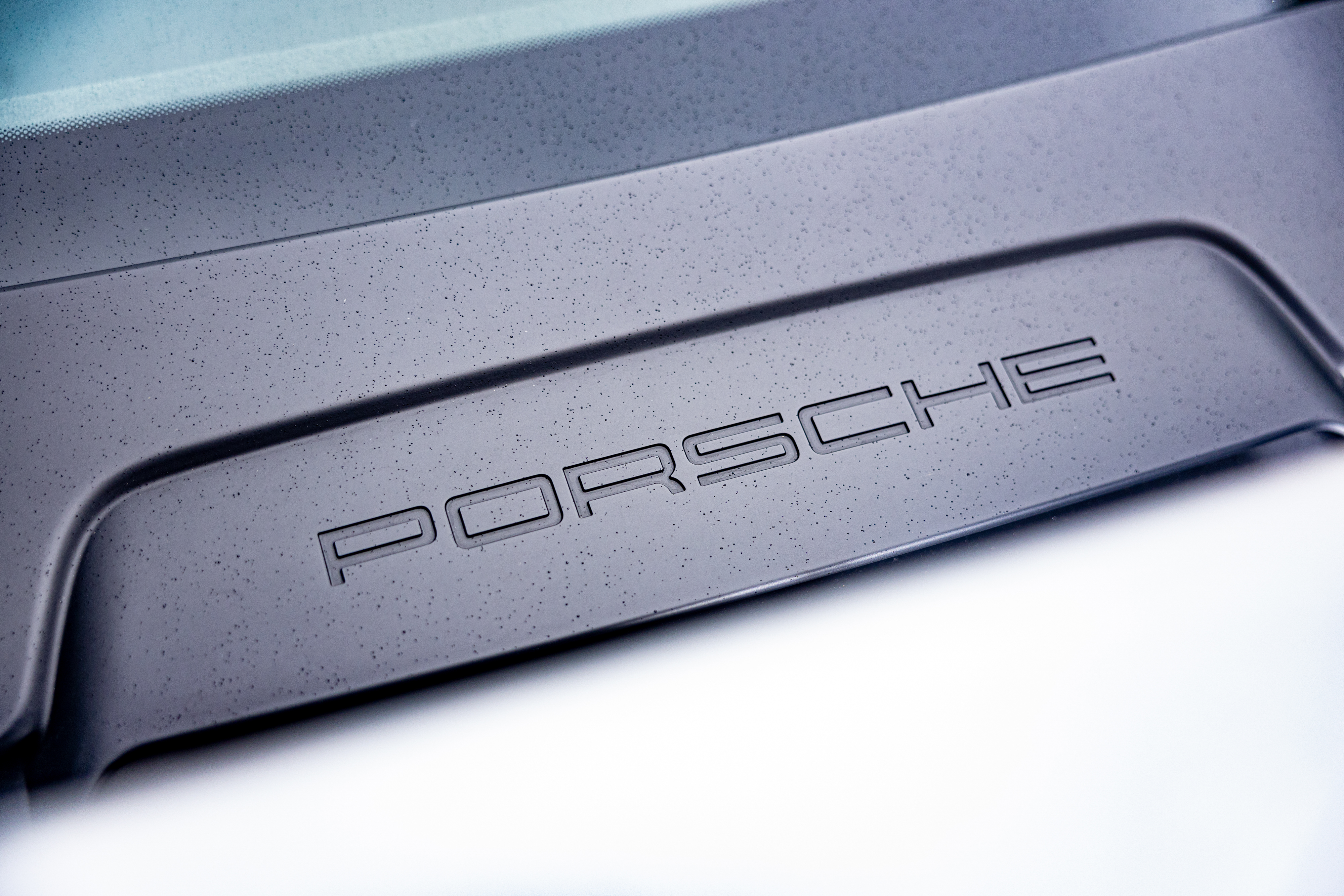 2016 Porsche 911 GT3 RS in GT Silver Metallic