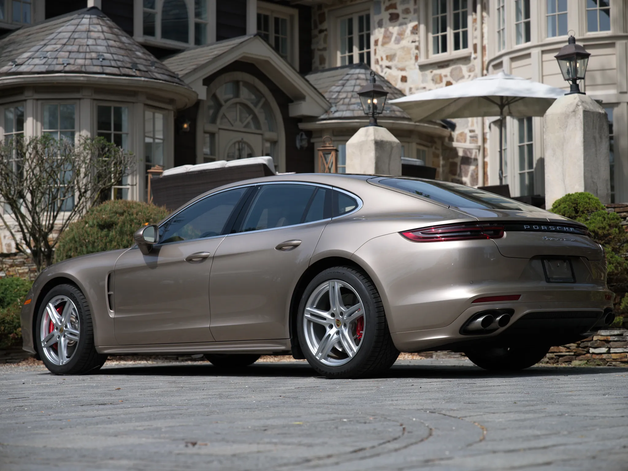 2017 Porsche Panamera Turbo in Palladium Metallic