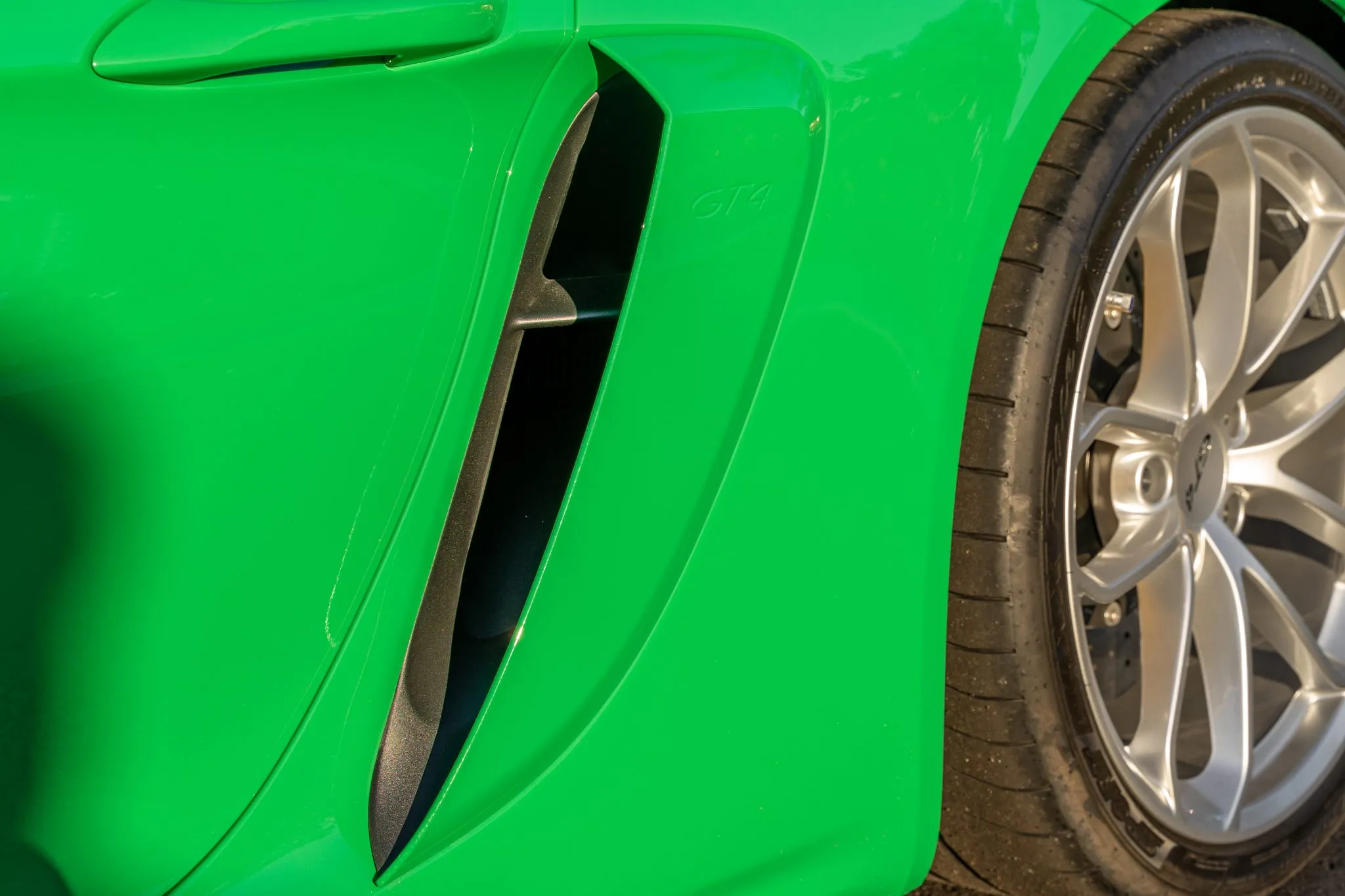 2021 Porsche 718 Cayman GT4 in Python Green