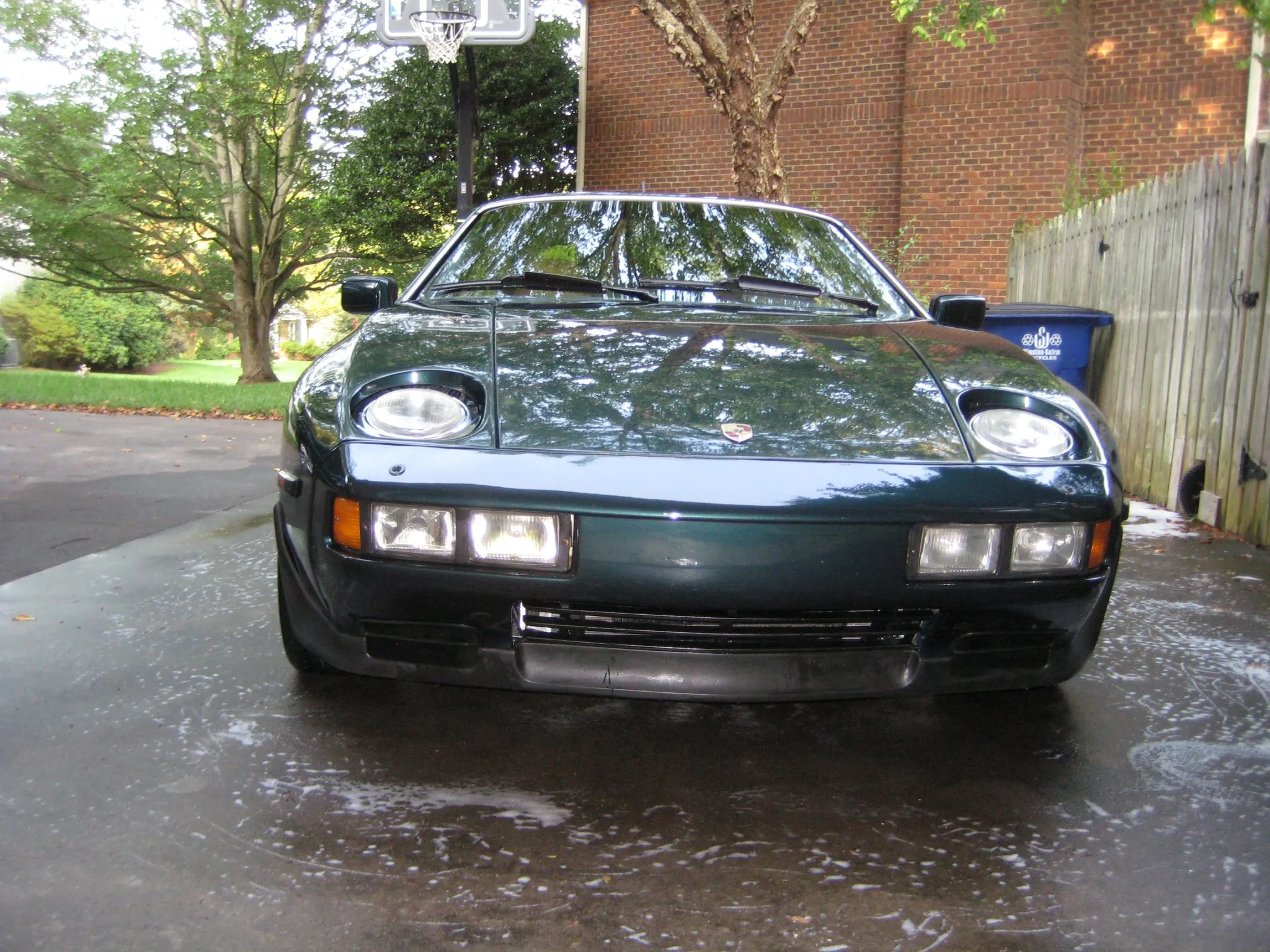 1982 Porsche 928S in Metallic Dark Green