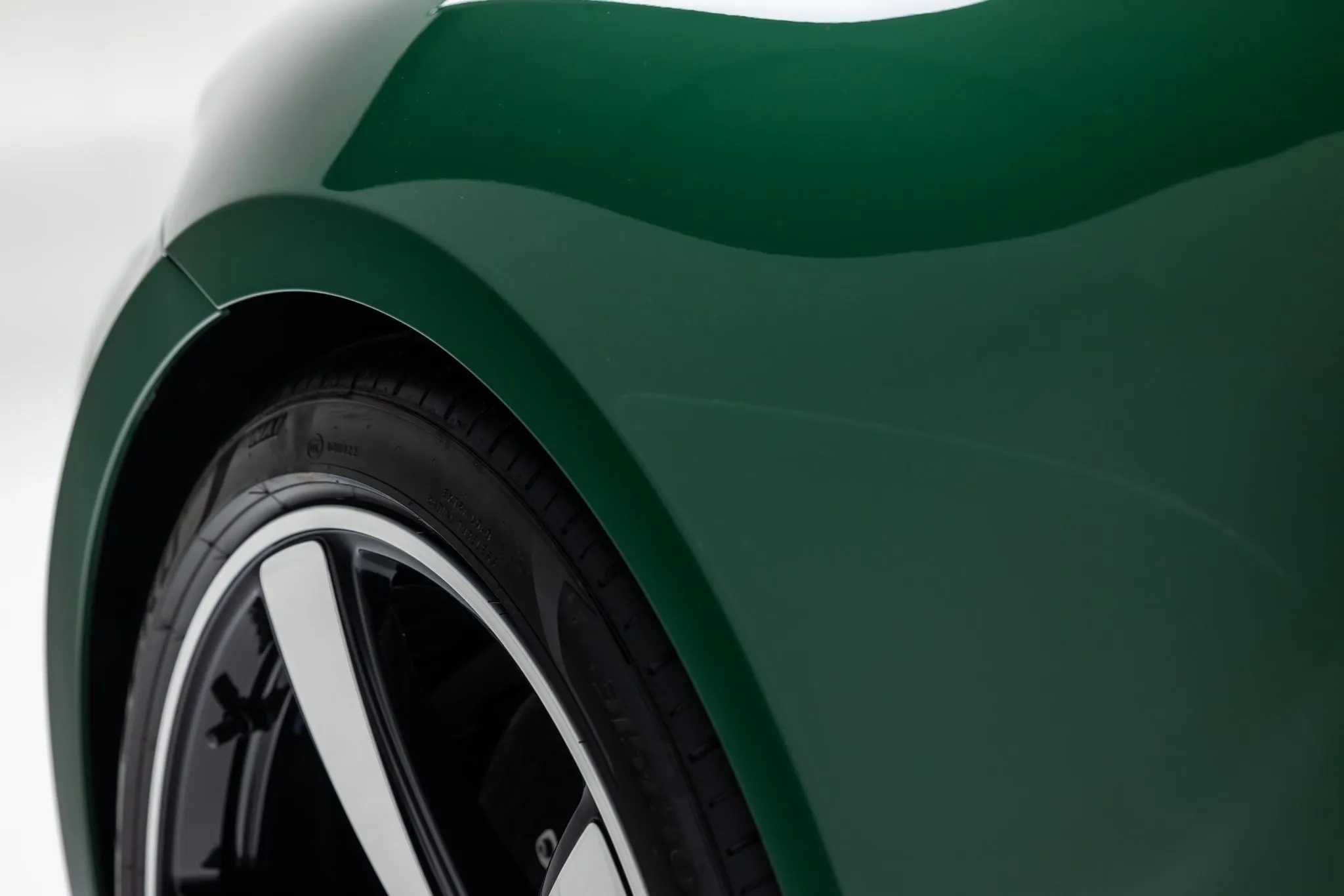 2023 Porsche 911 Sport Classic in Irish Green