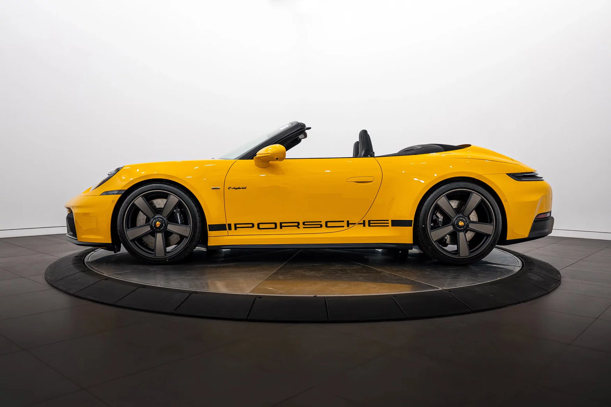 2025 Porsche 911 Carrera in Atacama Yellow