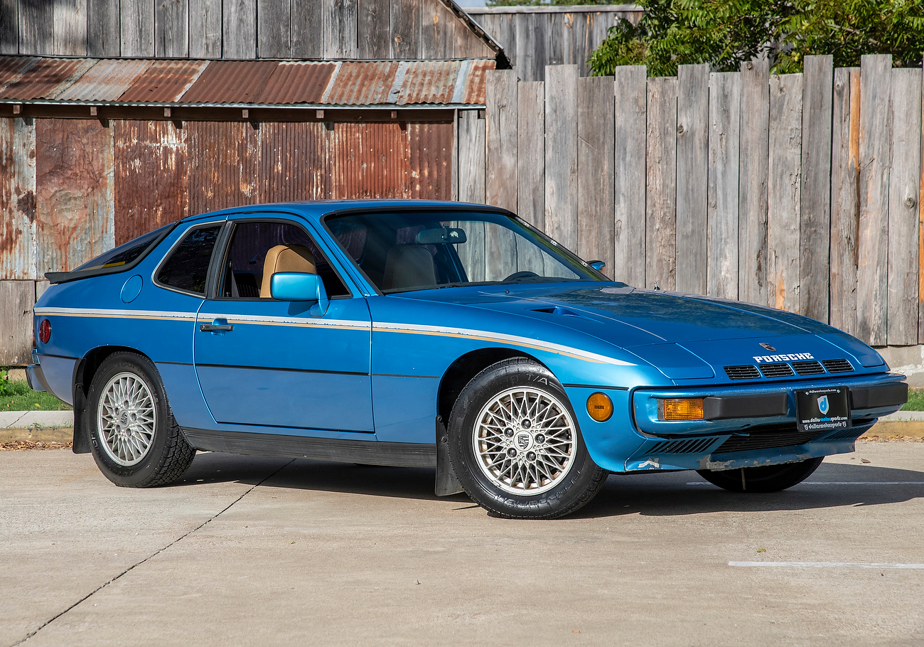 1981 Porsche 924 Turbo in Minerva Blue Metallic