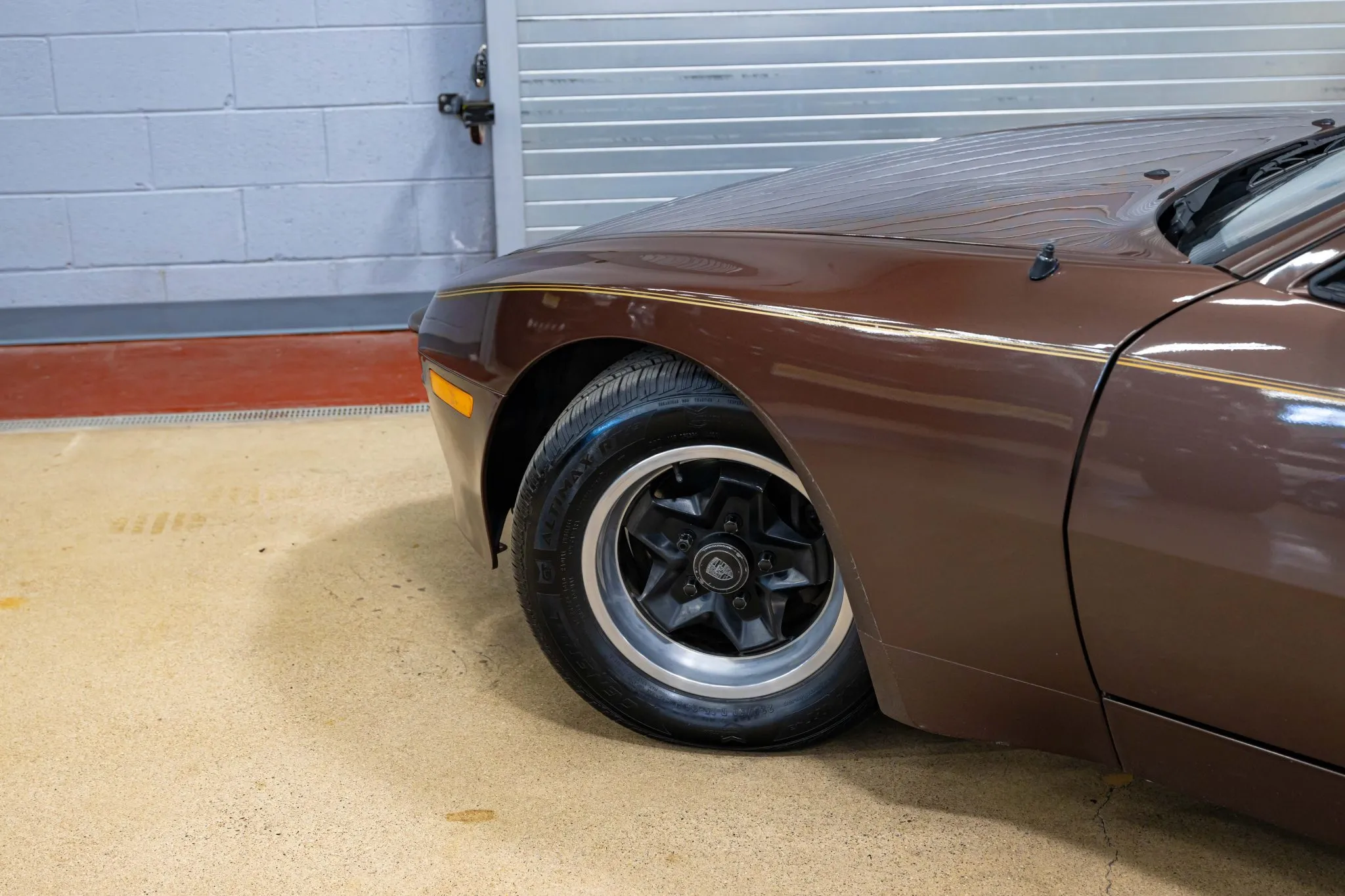 1985 Porsche 944 in Mahogany Brown Metallic