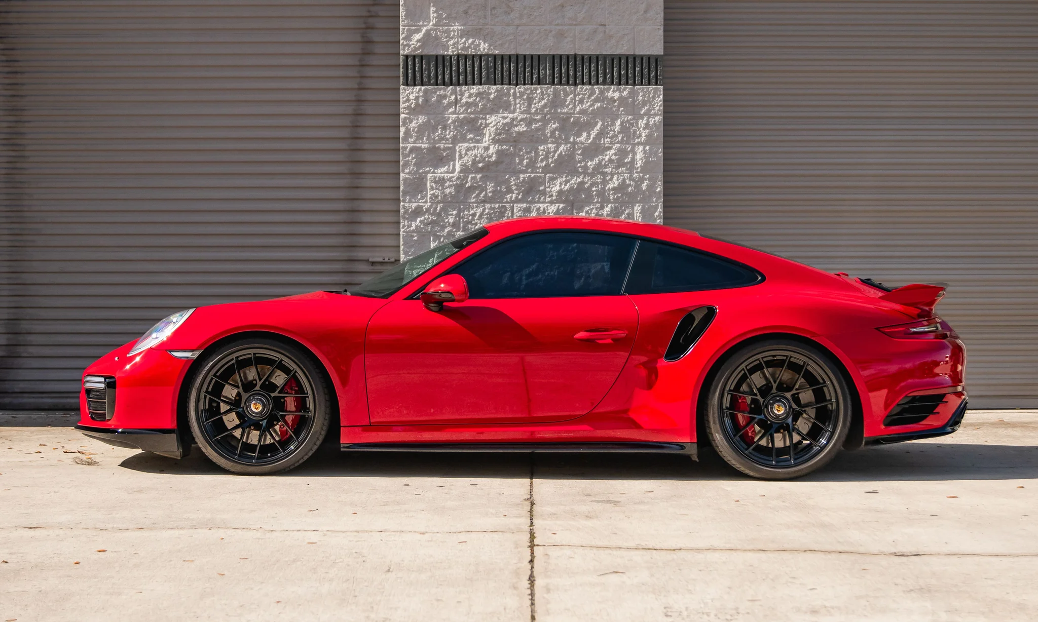 2017 Porsche 911 Turbo Coupe in Carmine Red