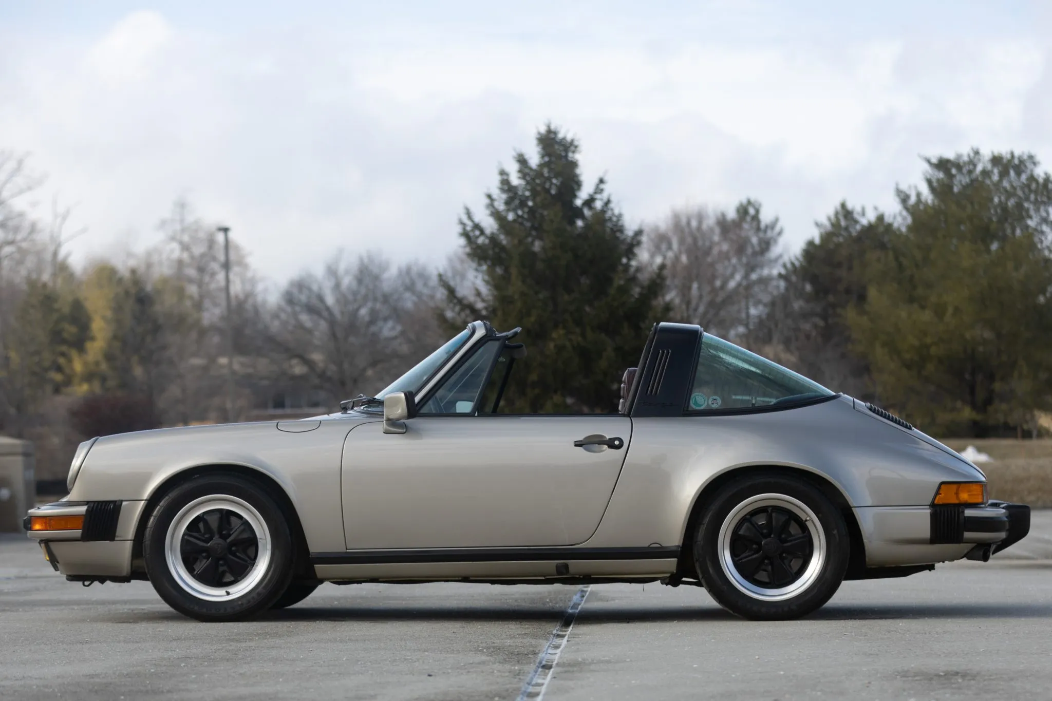 1984 Porsche 911 Carrera Targa in Pewter Metallic