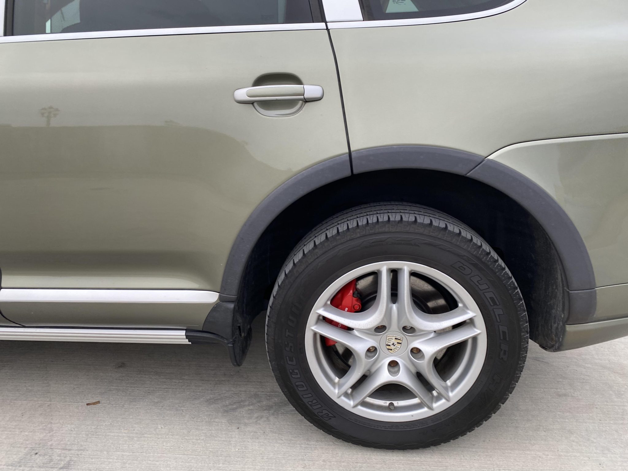 2008 Porsche Cayenne Turbo in Olive Green Metallic