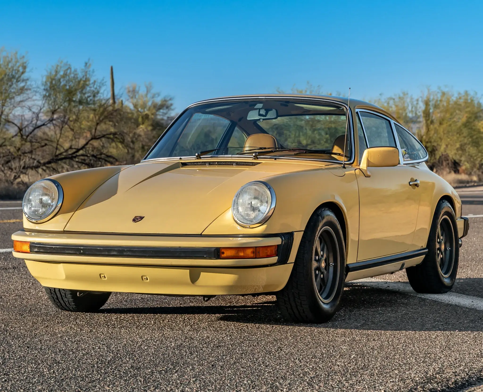 1976 Porsche 911S Coupe in Desert Beige Metallic