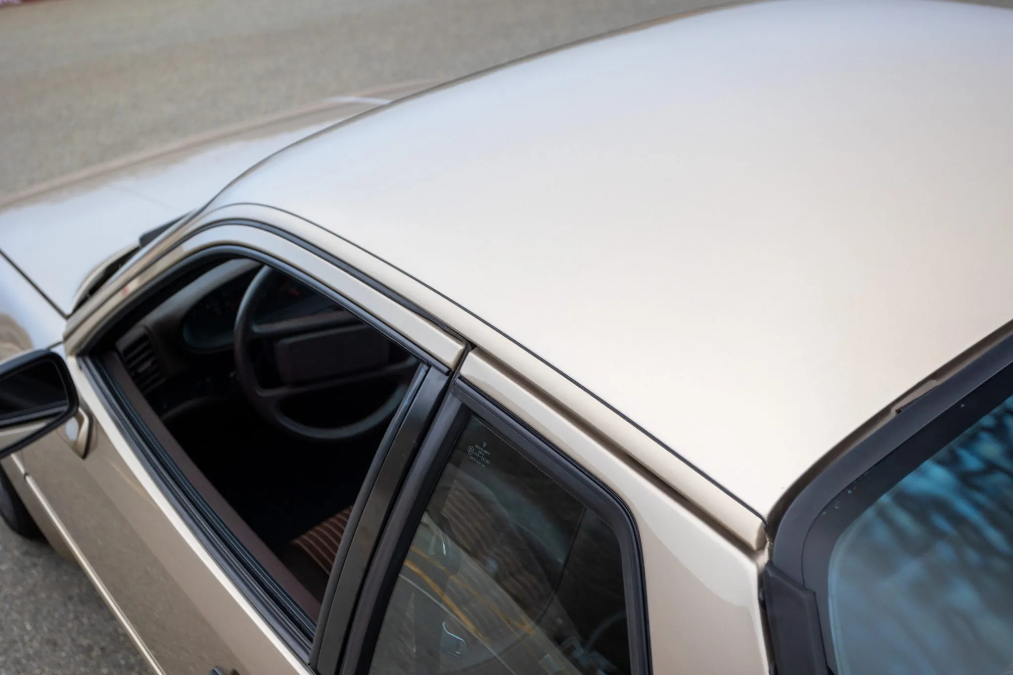 1985.5 Porsche 944 in Kalahari Beige Metallic