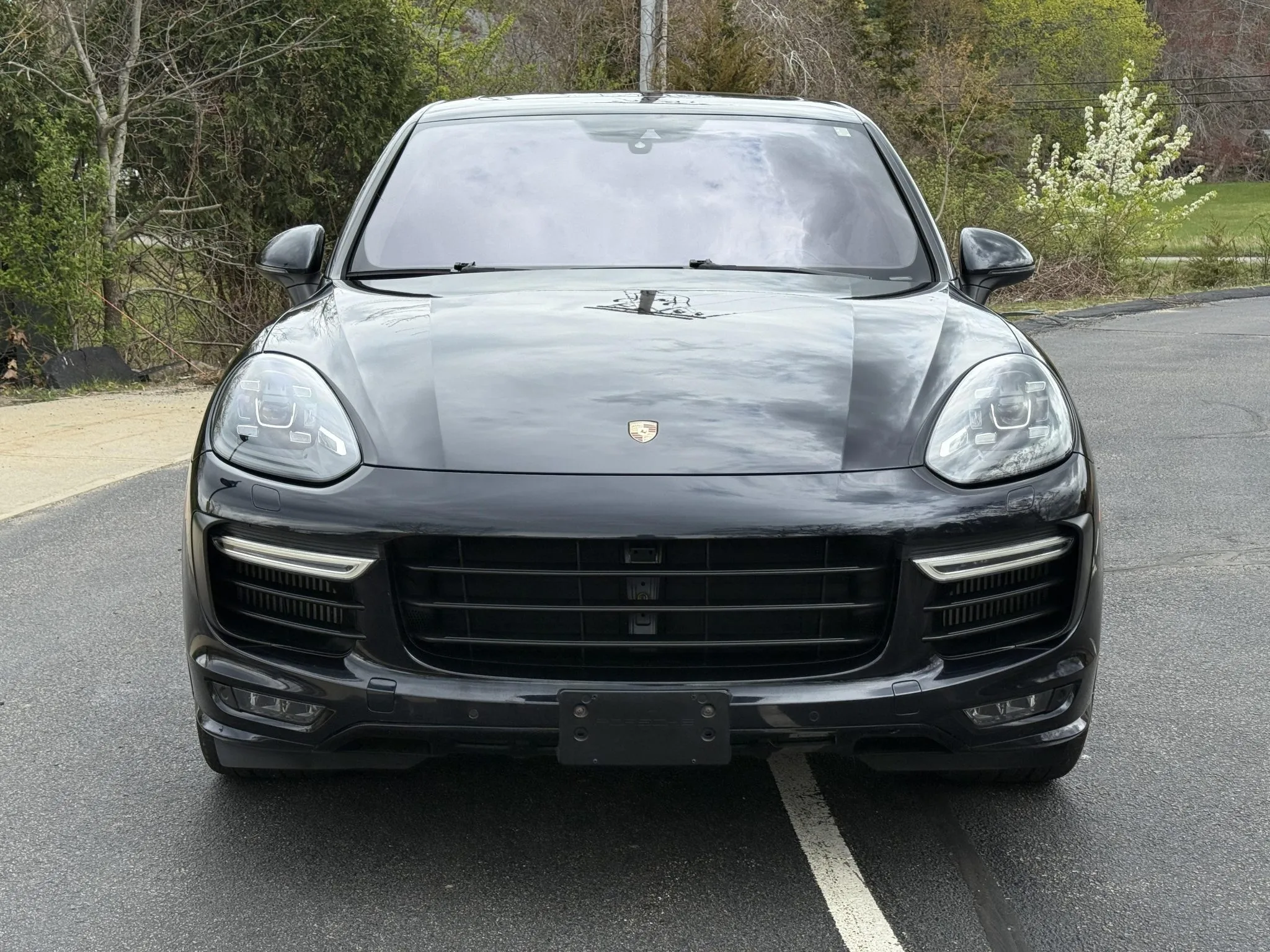 2016 Porsche Cayenne GTS in Moonlight Blue Metallic