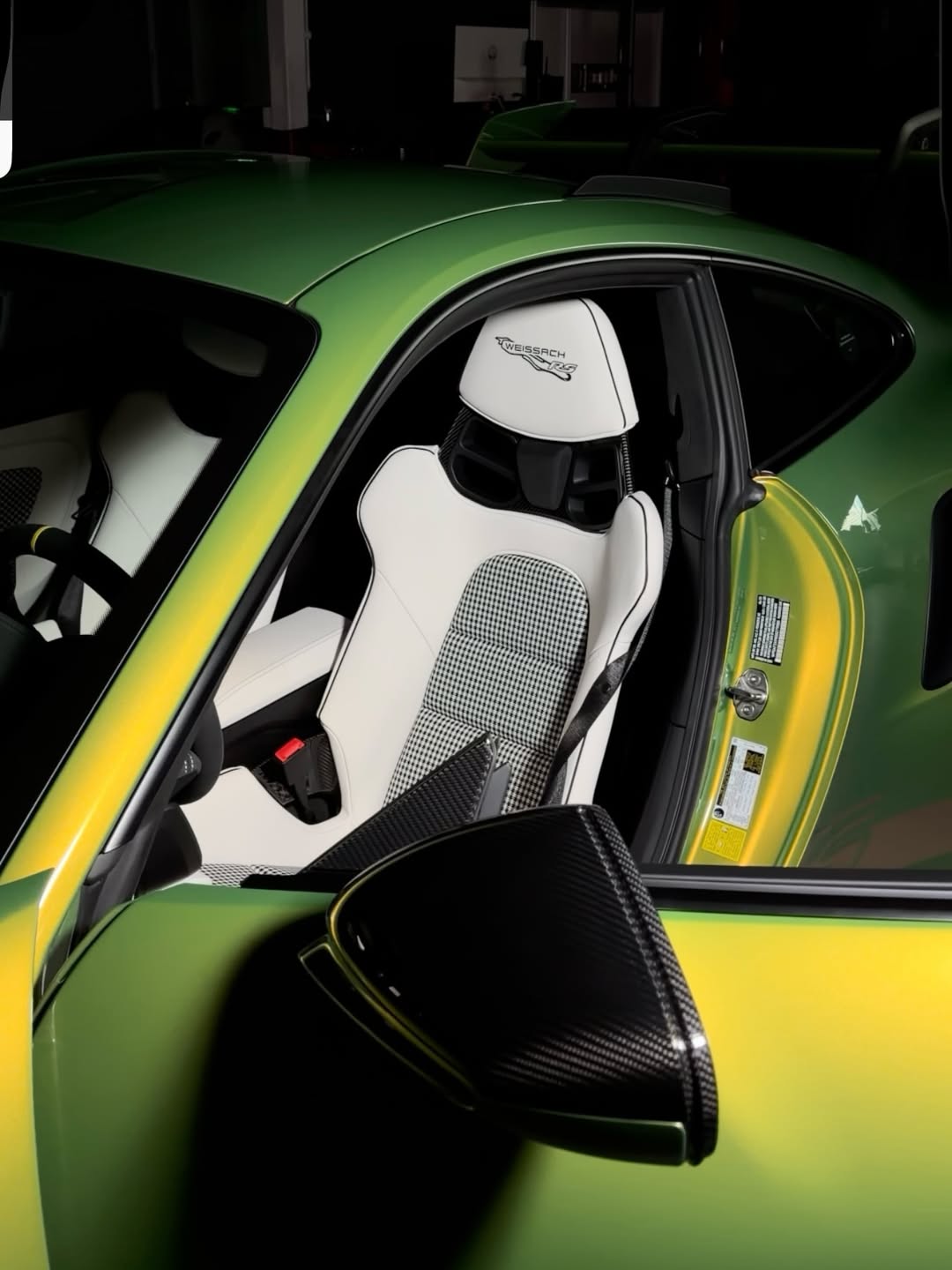2026 Porsche 911 GT3 RS Weissach in Python Green Chromaflair
