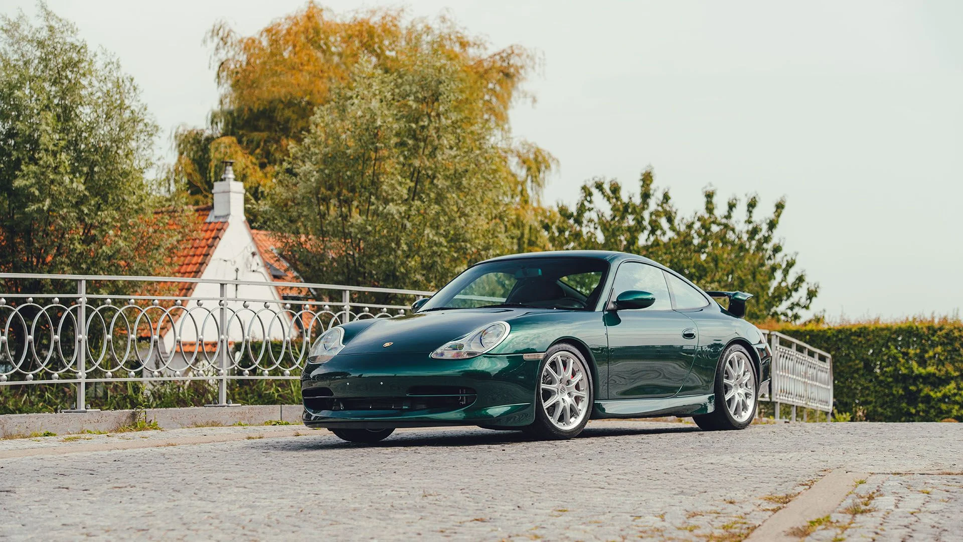 2001 Porsche 911 GT3 in Rainforest (Jungle) Green Metallic