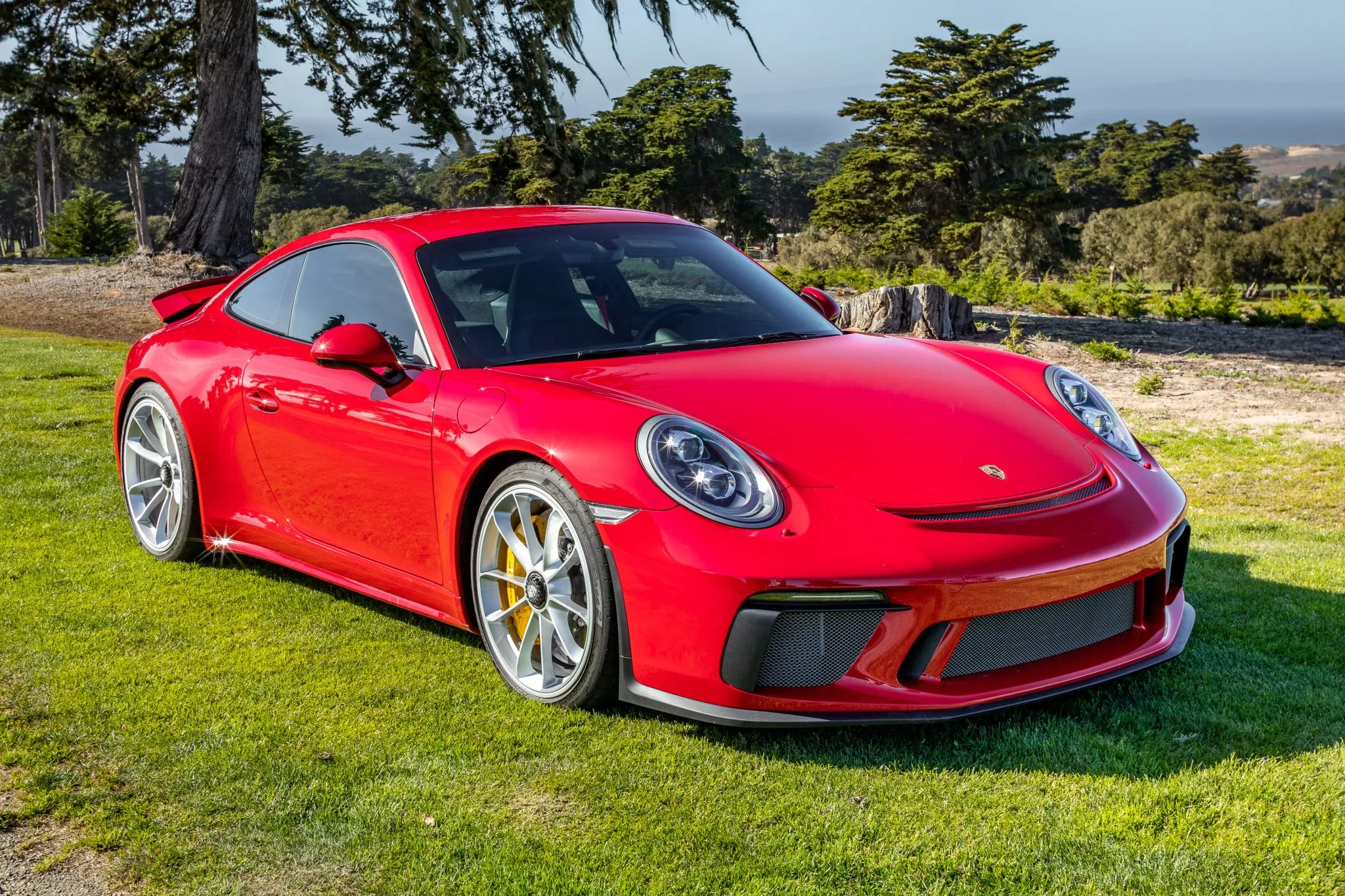  2018 Porsche 911 GT3 Touring in Carmine Red