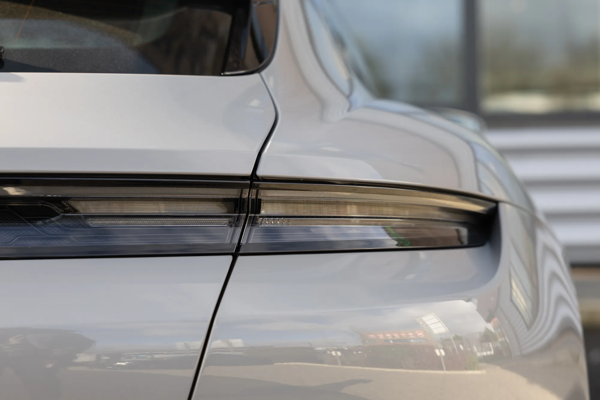 2023 Porsche Taycan 4S Sport Turismo in Crayon