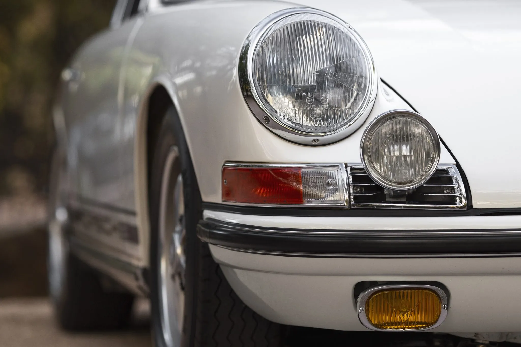 1968 Porsche 911S in Hellelfenbein