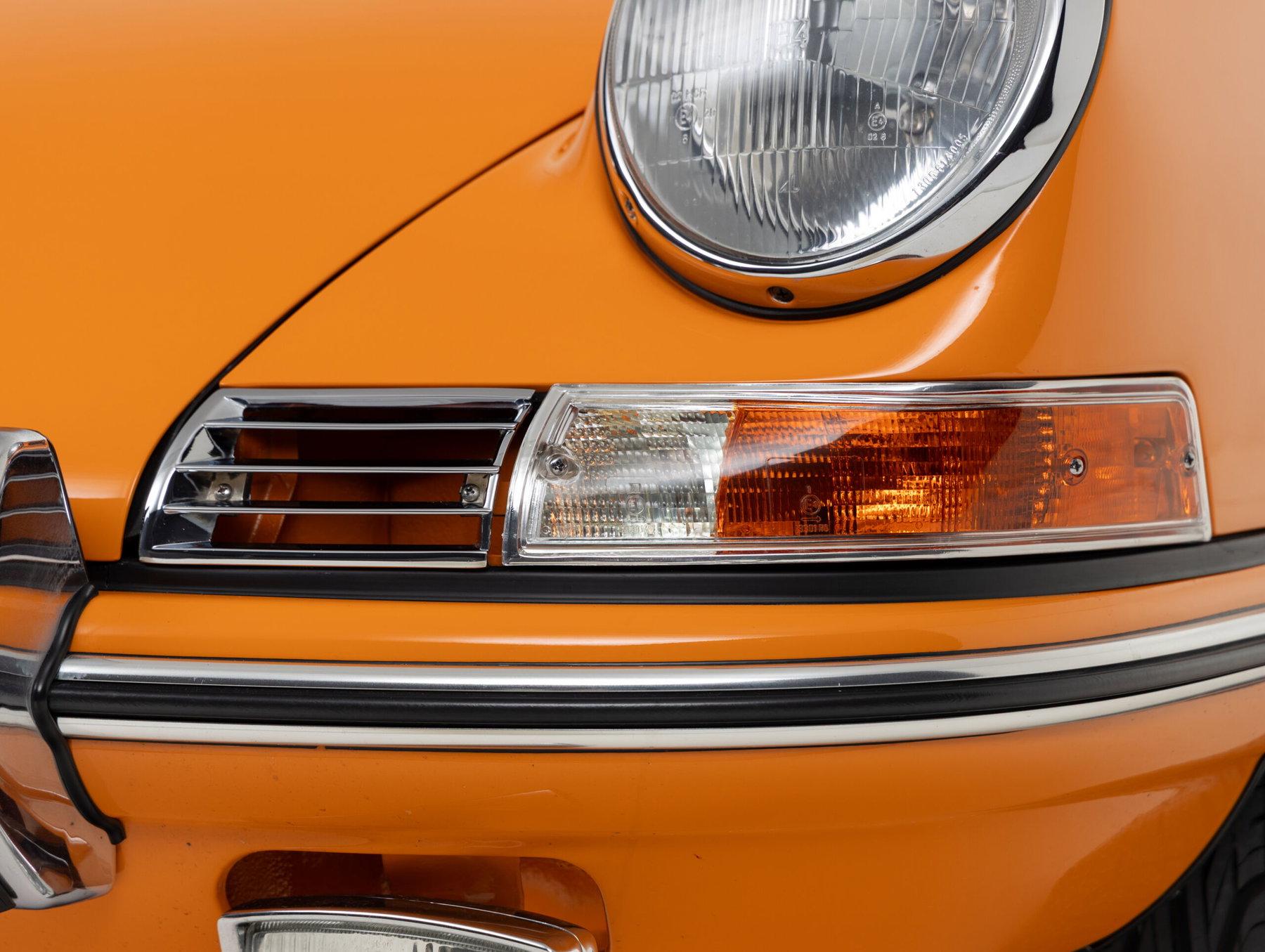 1971 Porsche 911 T In Signal Orange