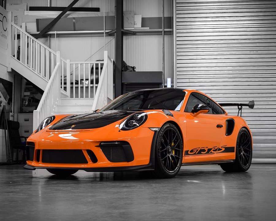 2019 Porsche 911 GT3 RS in Pure Orange