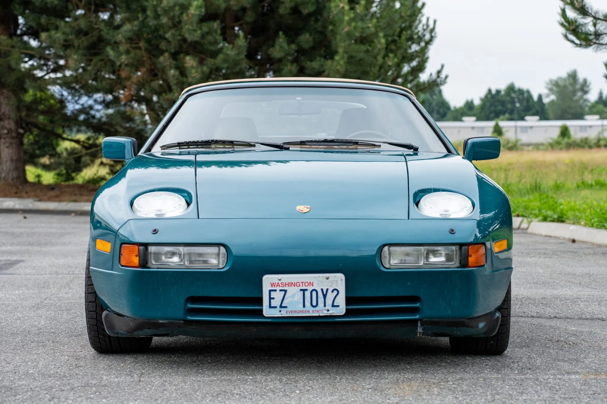 1989 Porsche 928 S4 Cabriolet Conversion in Murano Green