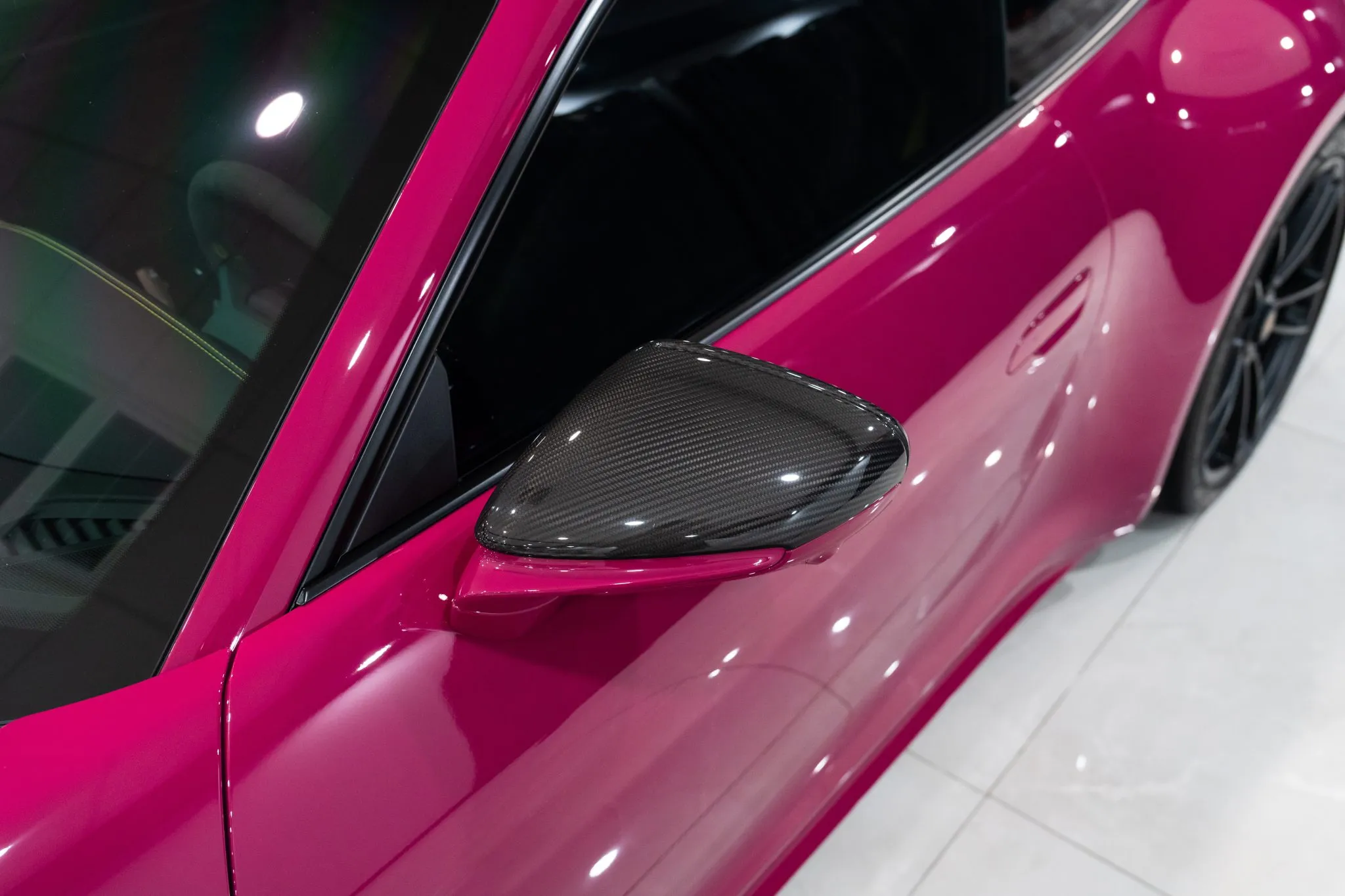 2022 Porsche 911 Carrera GTS Coupe Lightweight in Ruby Star