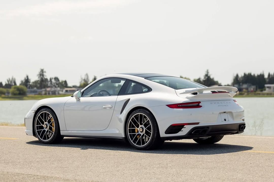 2018 Porsche 911 Turbo S Coupe in Polar White