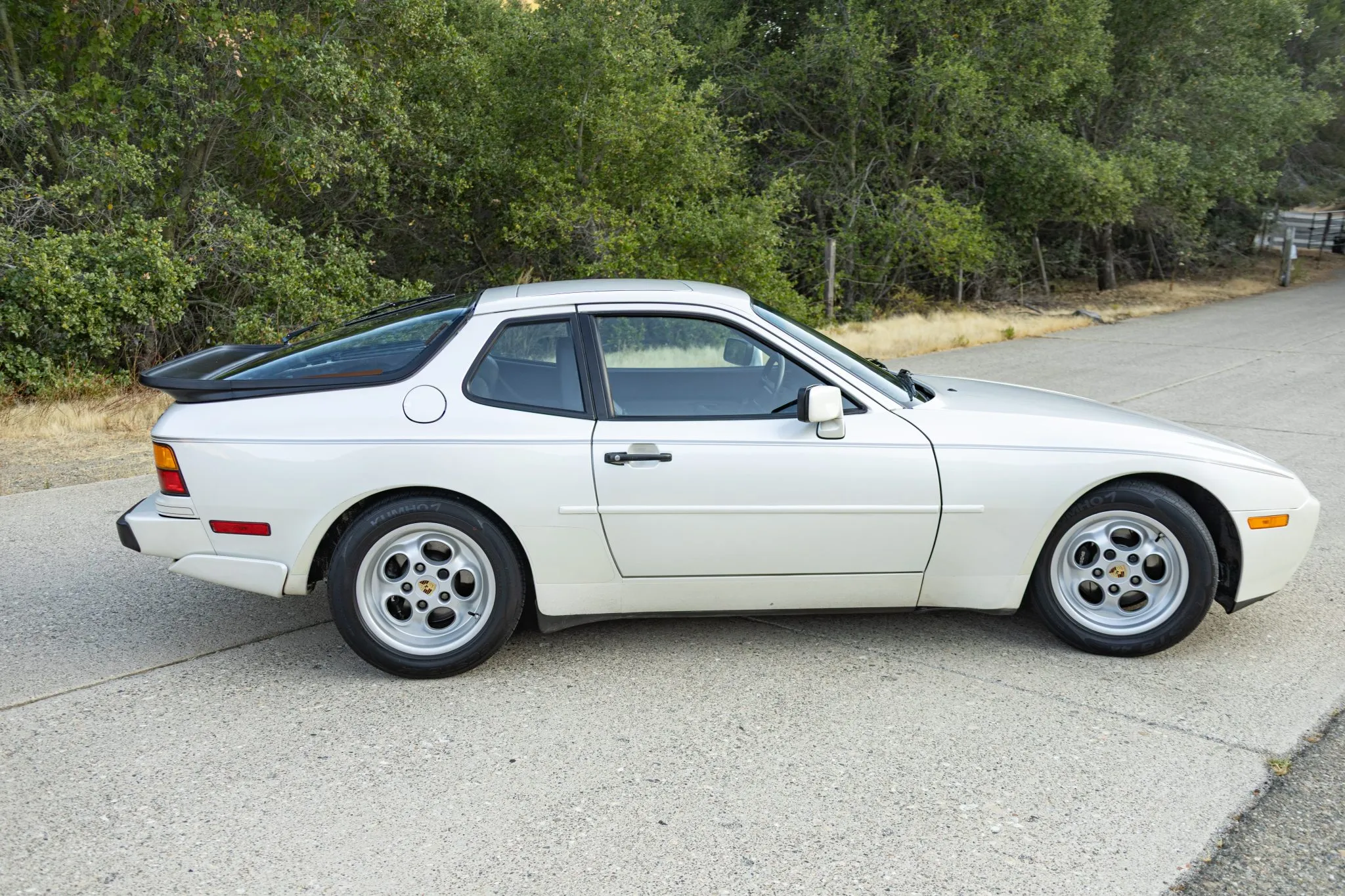 1986 Porsche 944 Turbo in Pearl White Metallic