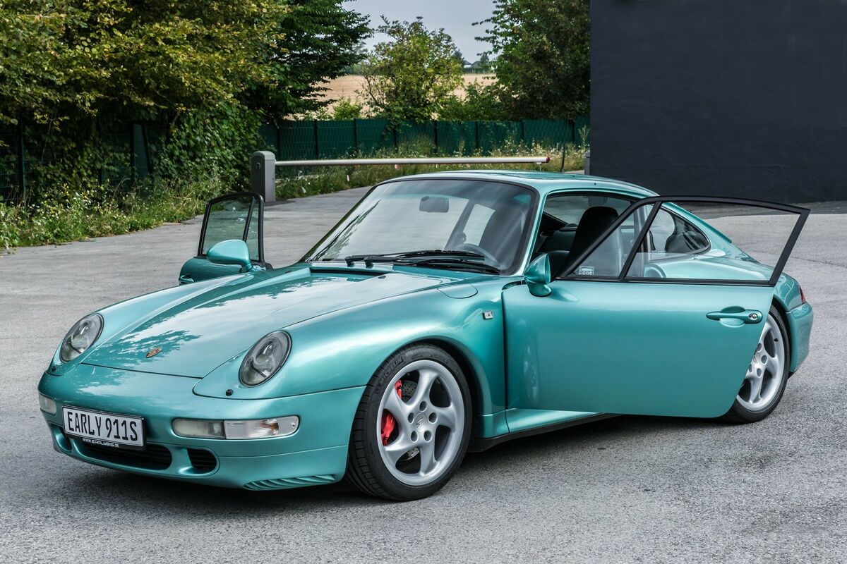 1996 Porsche 911 Carrera 4S in Dragonfly Turquoise Metallic