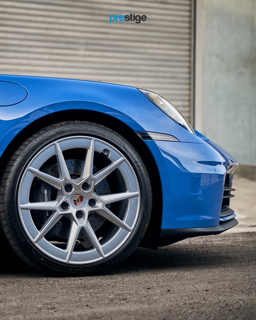 2025 Porsche 911 Carrera in Lugano Blue