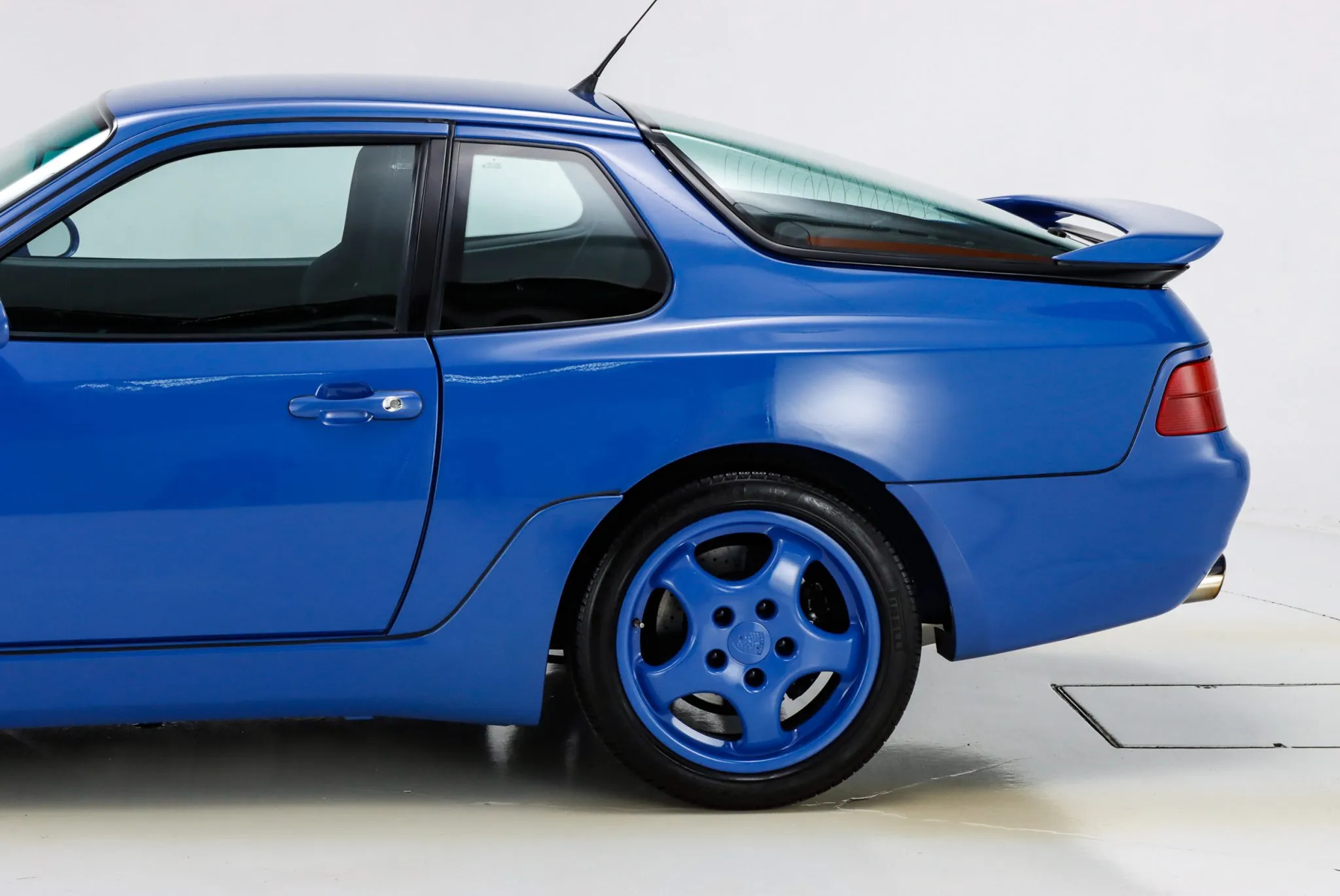 1993 Porsche 968 Club Sport in Maritime Blue