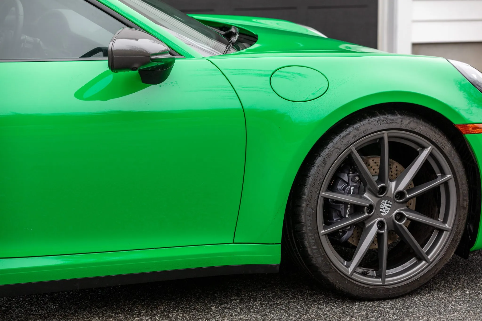 2023 Porsche 911 Carrera T Coupe in Python Green