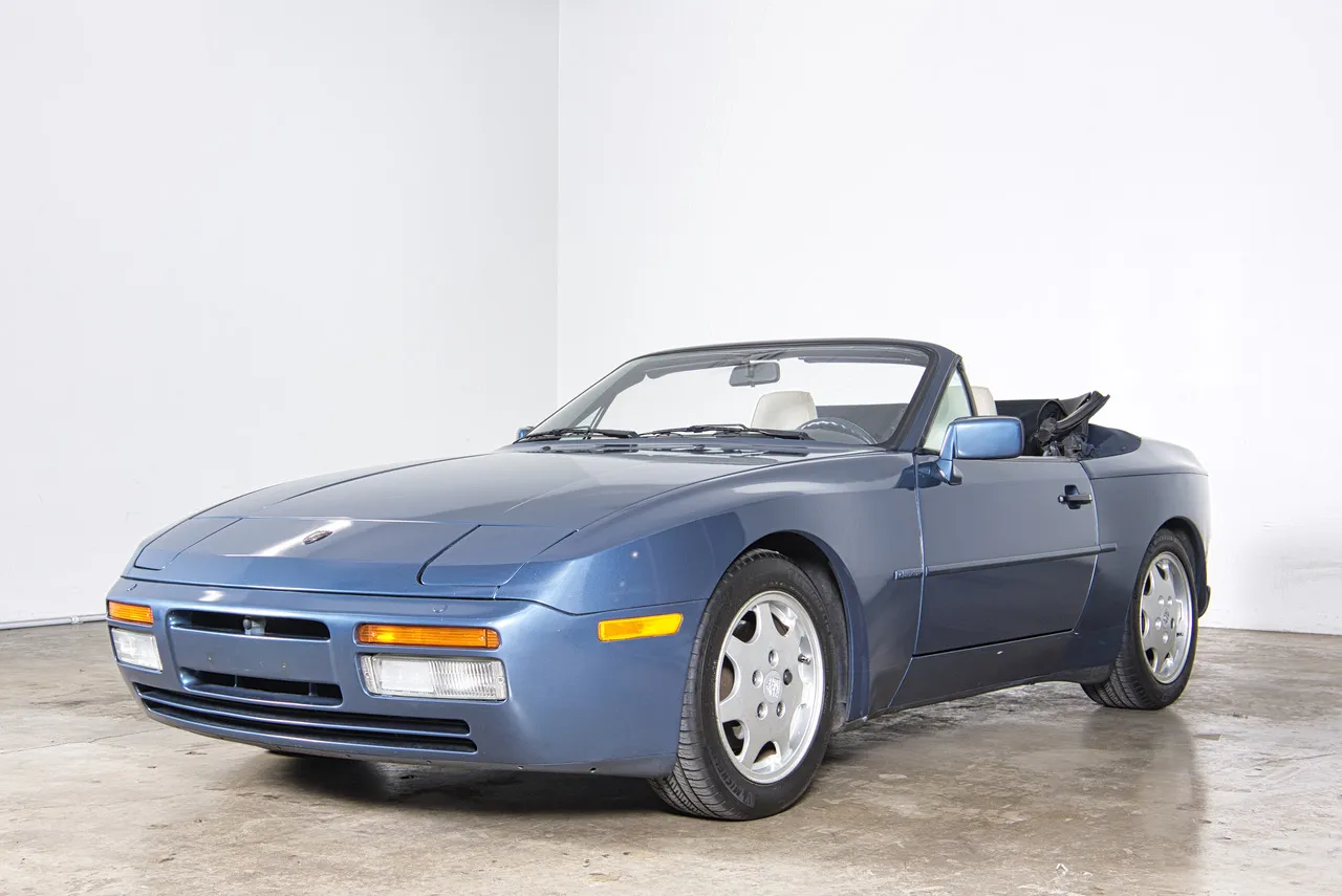 1990 Porsche 944 S2 Cabriolet in Dove Blue Metallic