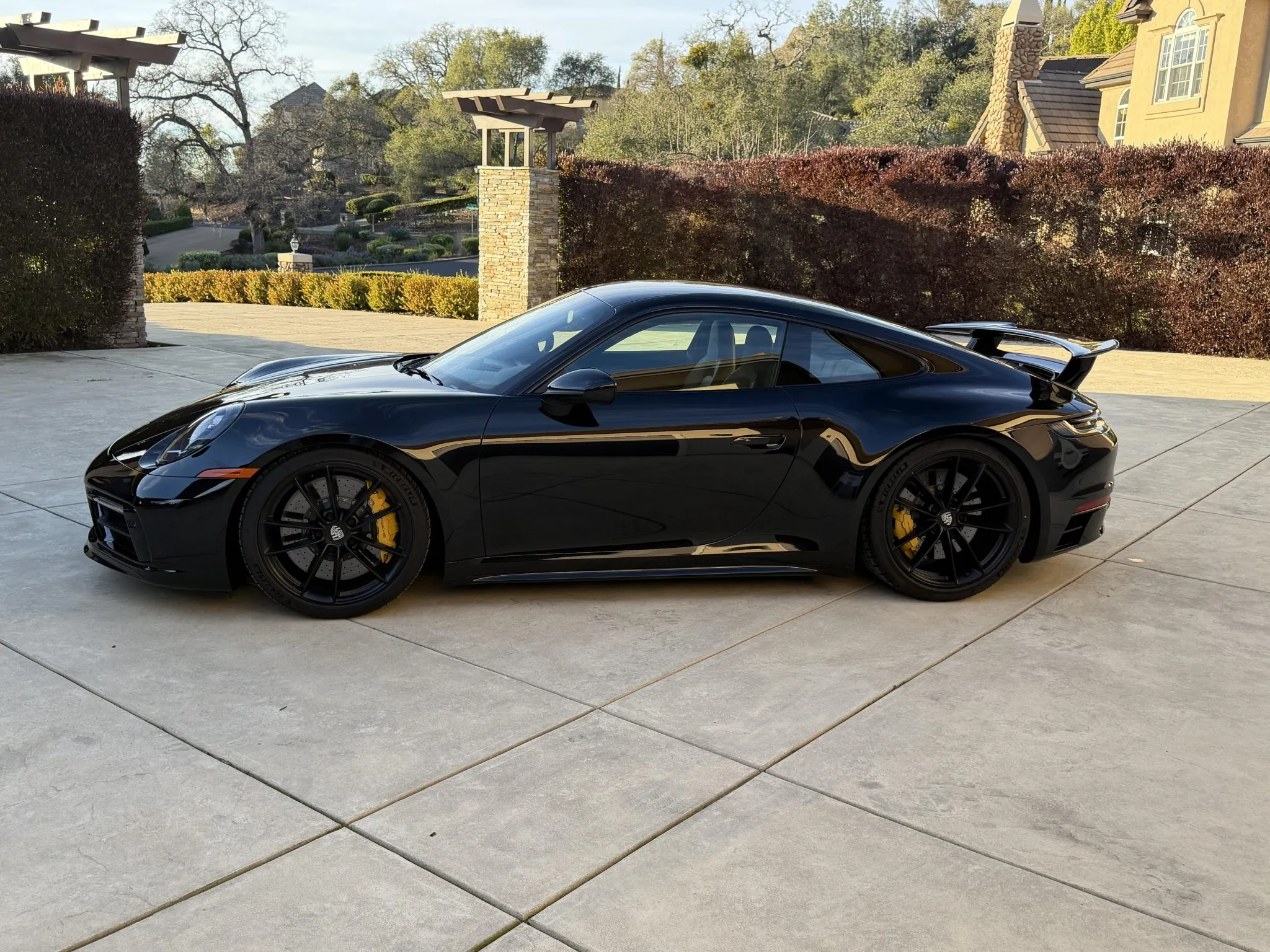 2023 Porsche 911 Carrera Coupe in Jet Black Metallic
