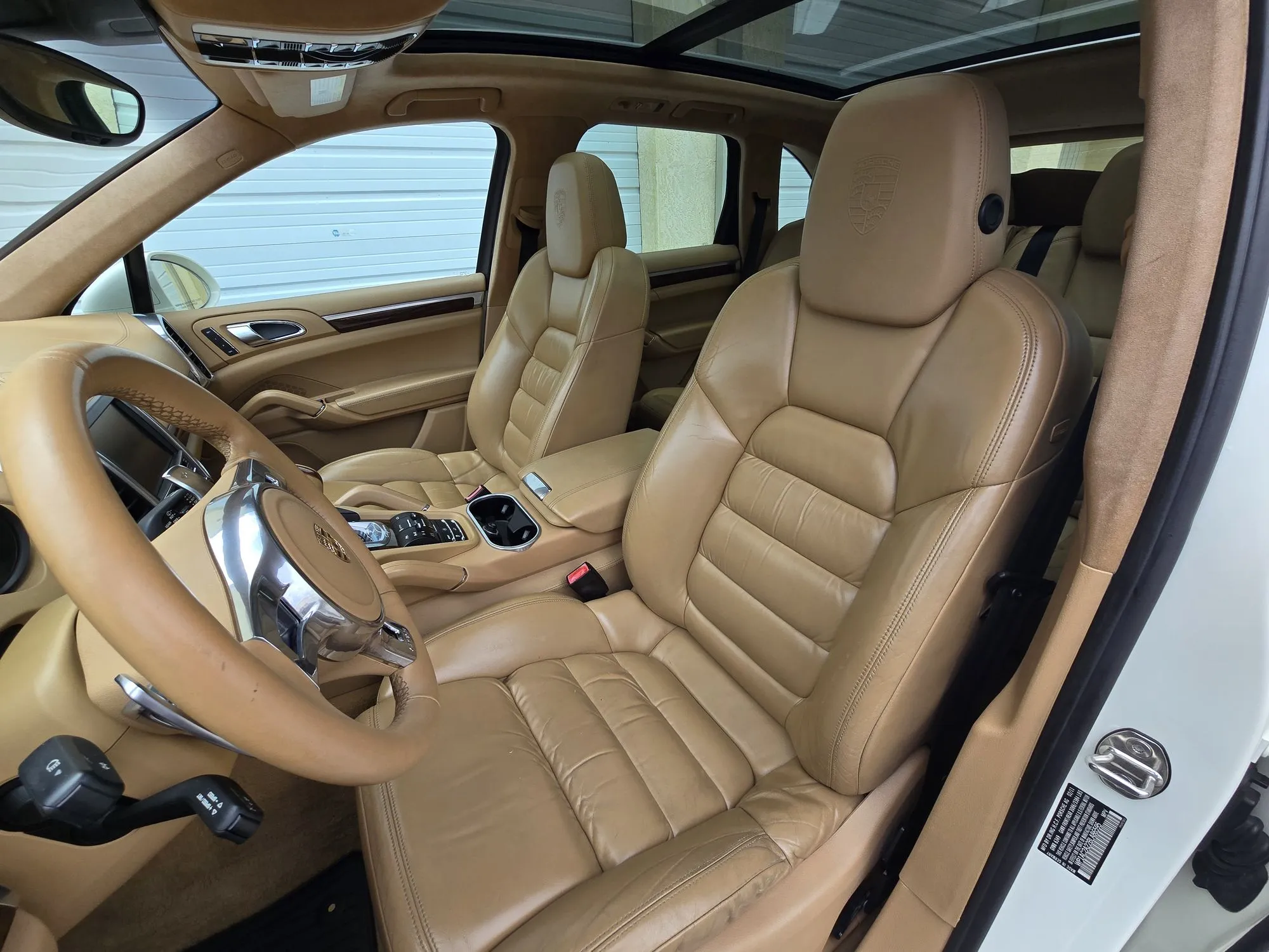2022 Porsche 911 GT3 in Sand White