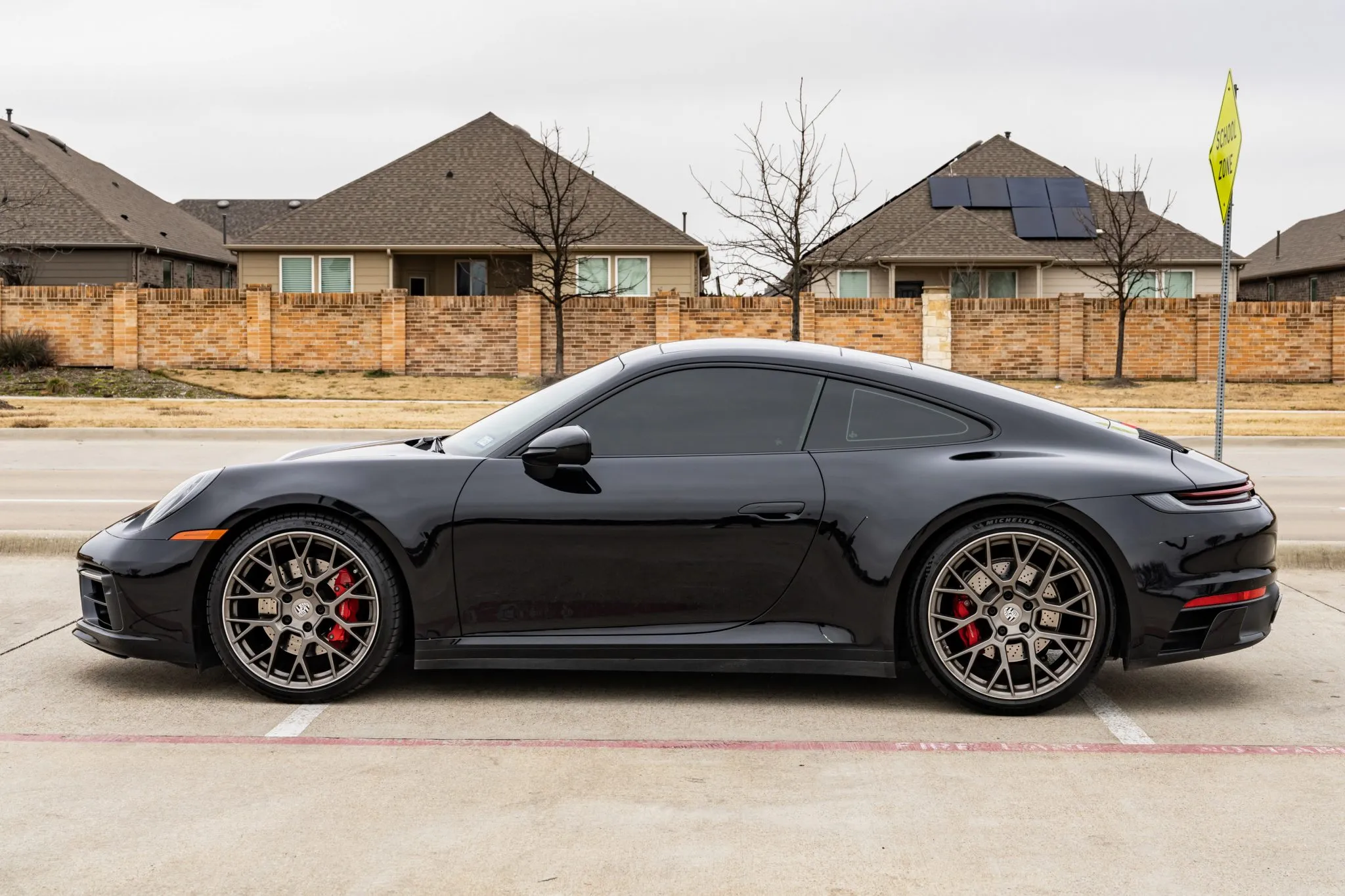 2020 Porsche 911 Carrera 4S Coupe in Jet Black Metallic
