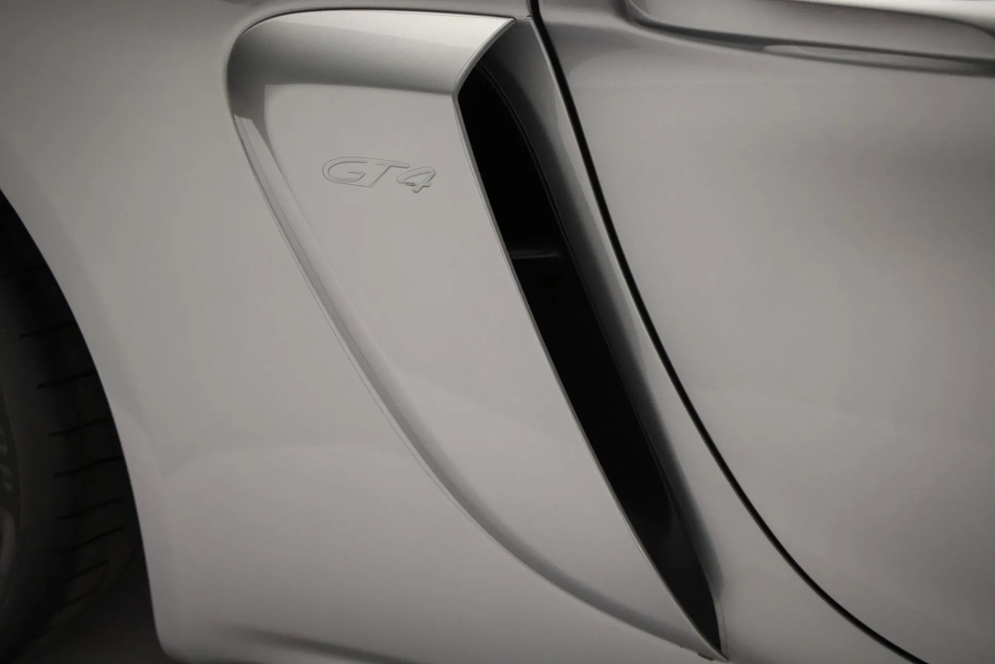2021 Porsche 718 Cayman GT4 in GT Silver Metallic